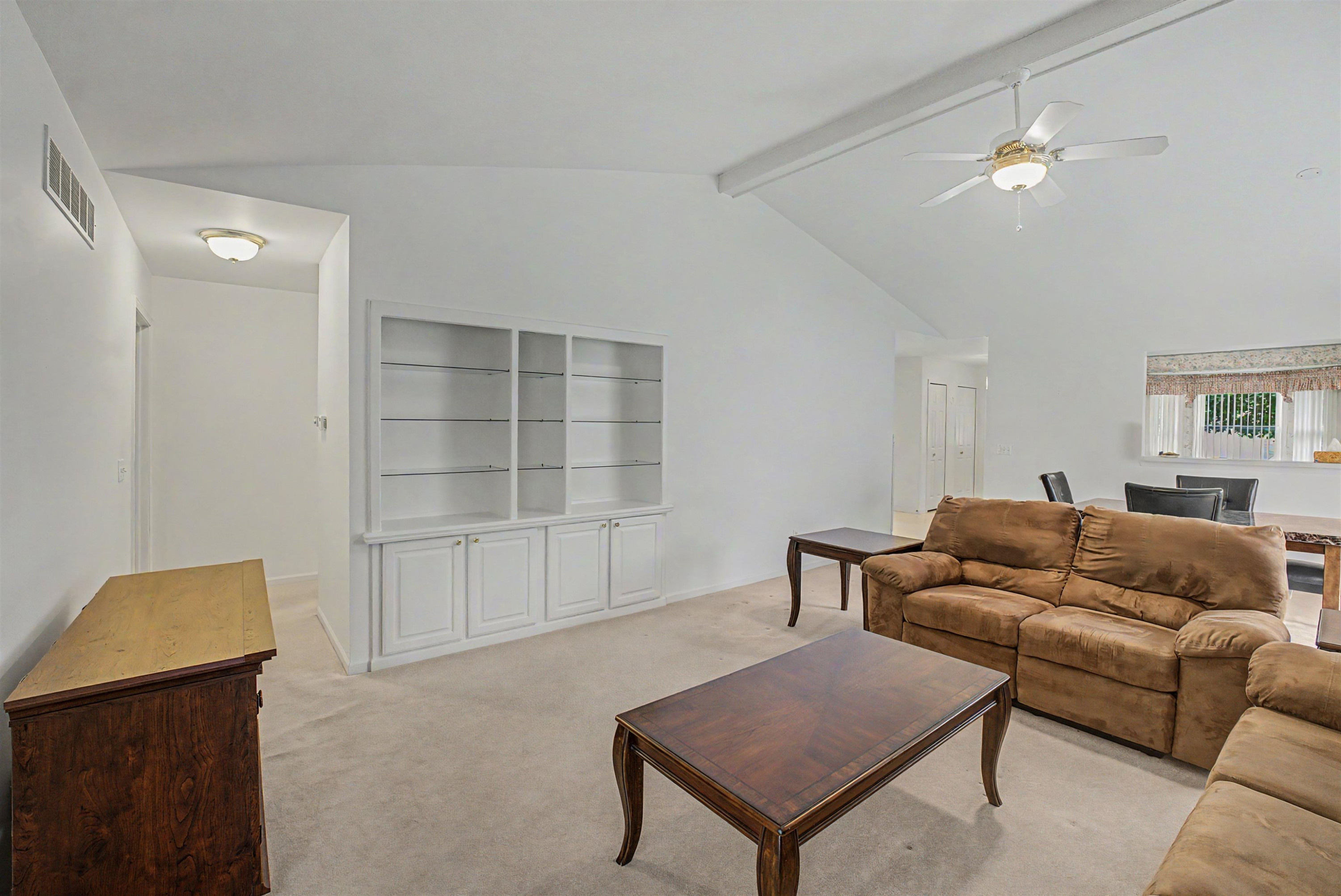 4264 Springbrook Drive, Swartz Creek, MI 48473 — Photo 5