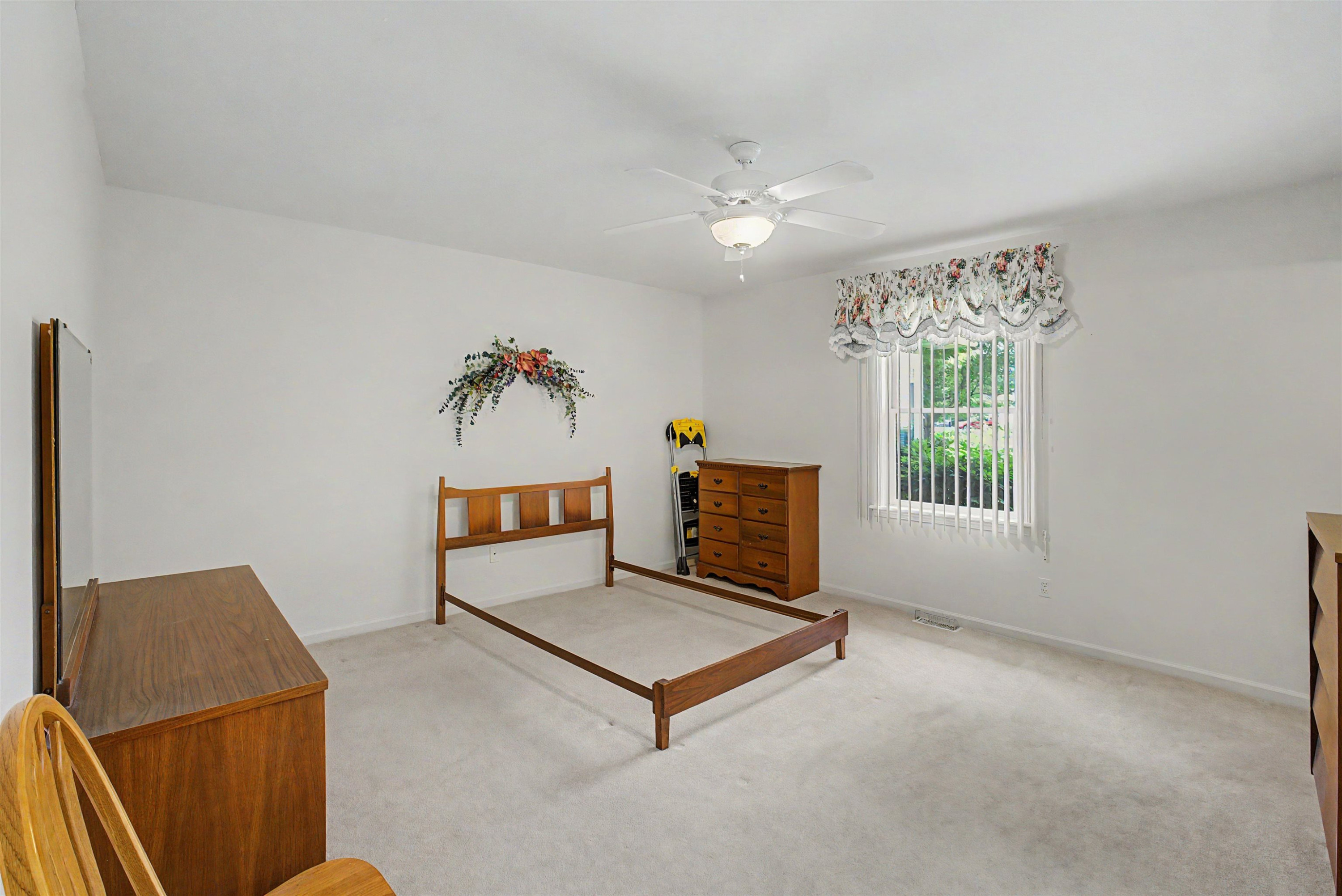 4264 Springbrook Drive, Swartz Creek, MI 48473 — Photo 11