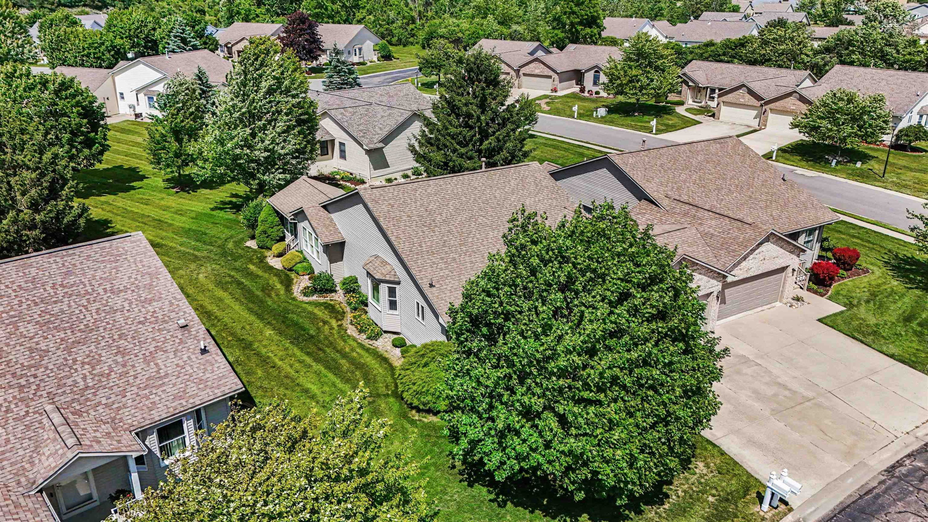 4264 Springbrook Drive, Swartz Creek, MI 48473 — Photo 23