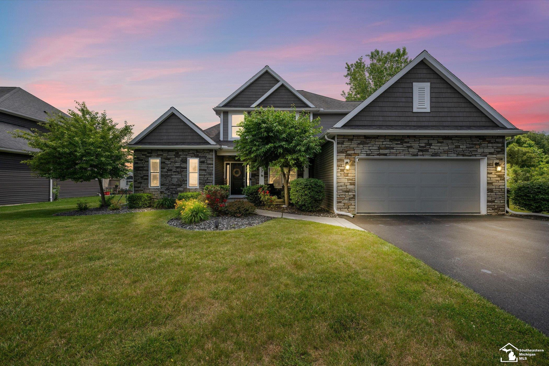 1235 Cascade Drive, Temperance, MI 48182