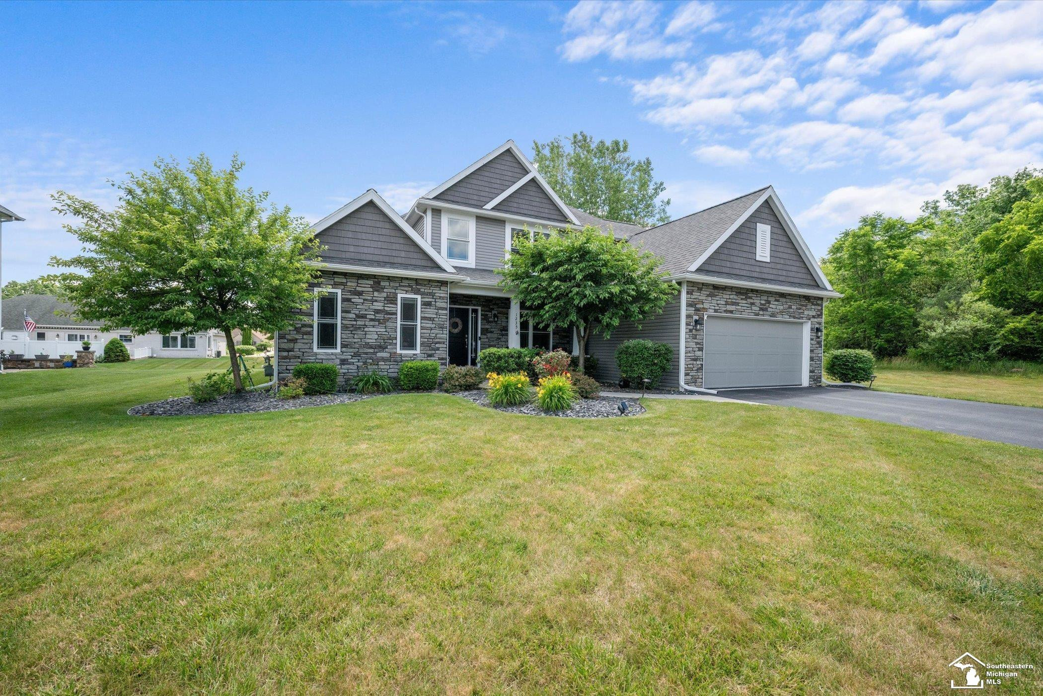 1235 Cascade Drive, Temperance, MI 48182 — Photo 2