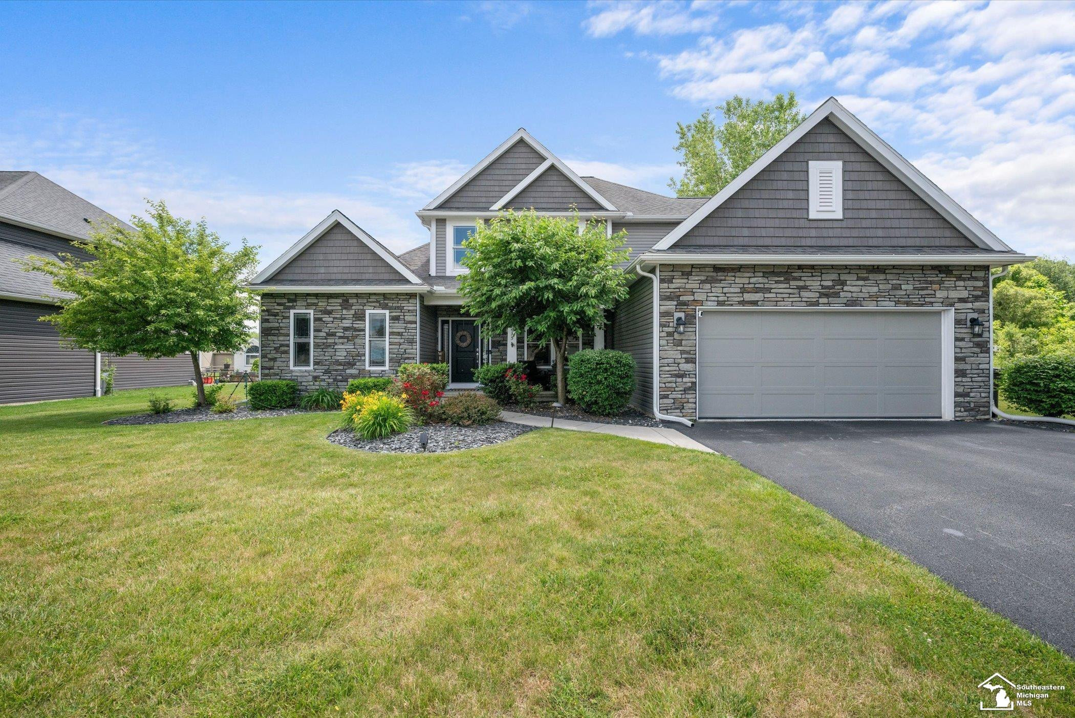 1235 Cascade Drive, Temperance, MI 48182 — Photo 3