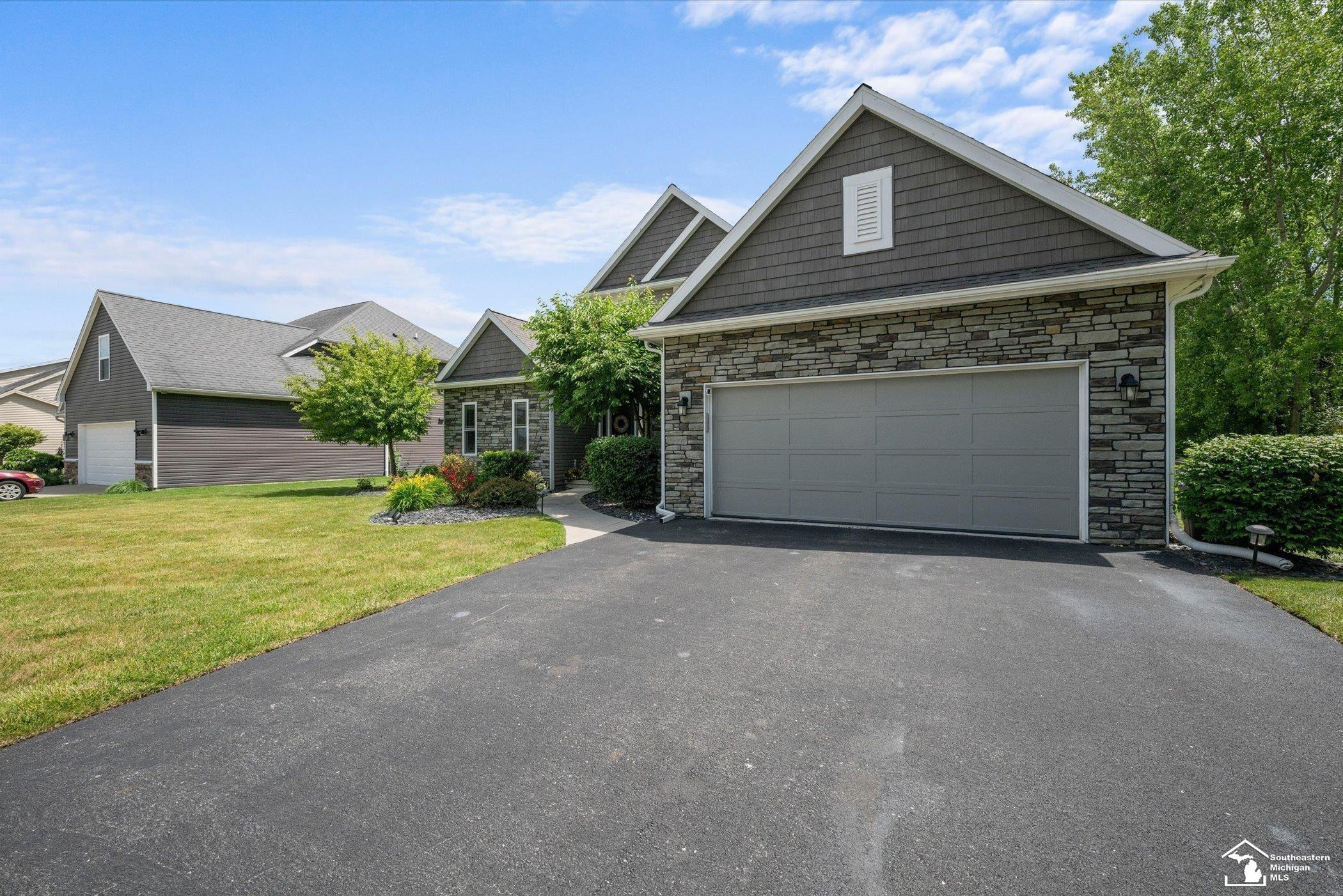 1235 Cascade Drive, Temperance, MI 48182 — Photo 4