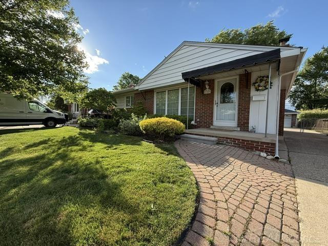 21209 Erben Street, Saint Clair Shores, MI 48081 — Photo 6
