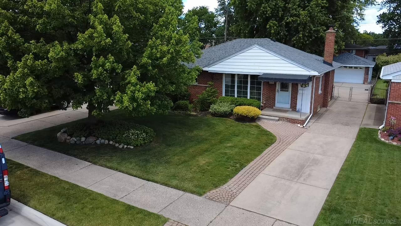 21209 Erben Street, Saint Clair Shores, MI 48081 — Photo 52