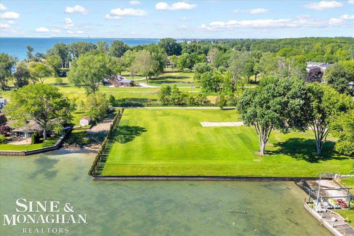 35190 Jeffers Court, MI — Photo 16