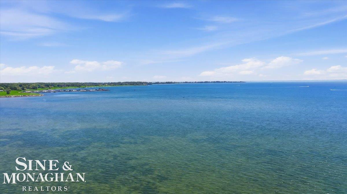 35190 Jeffers Court, MI — Photo 21