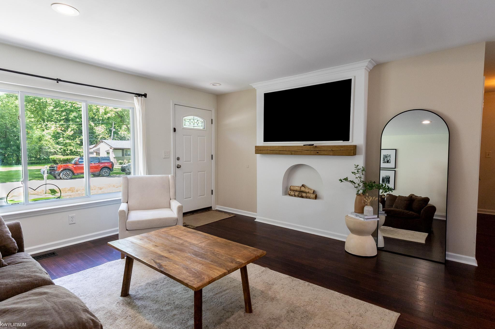 39574 Detroit Street, MI — Photo 4