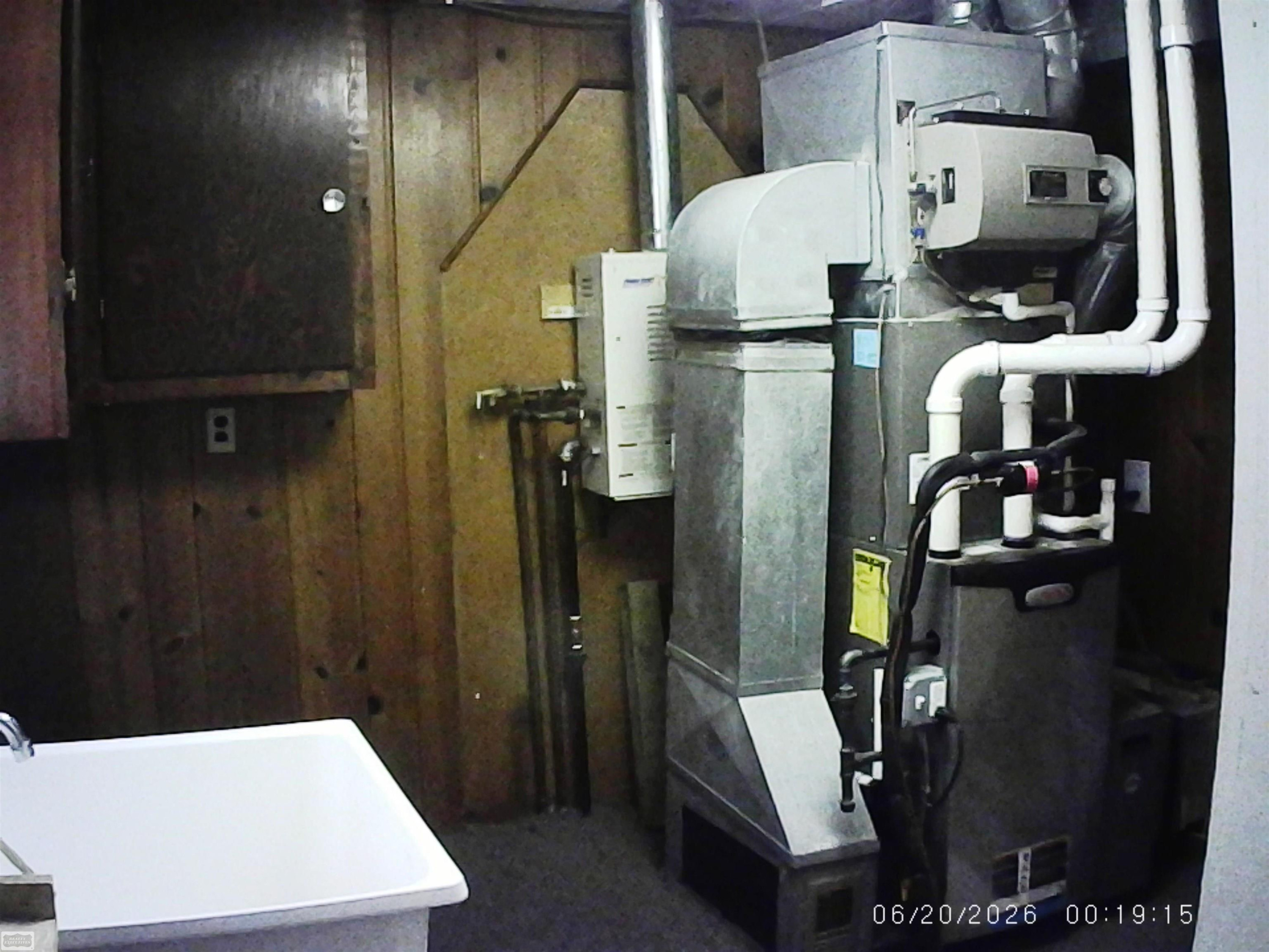 434 Gallup Street, Mount Clemens, MI 48043 — Photo 17