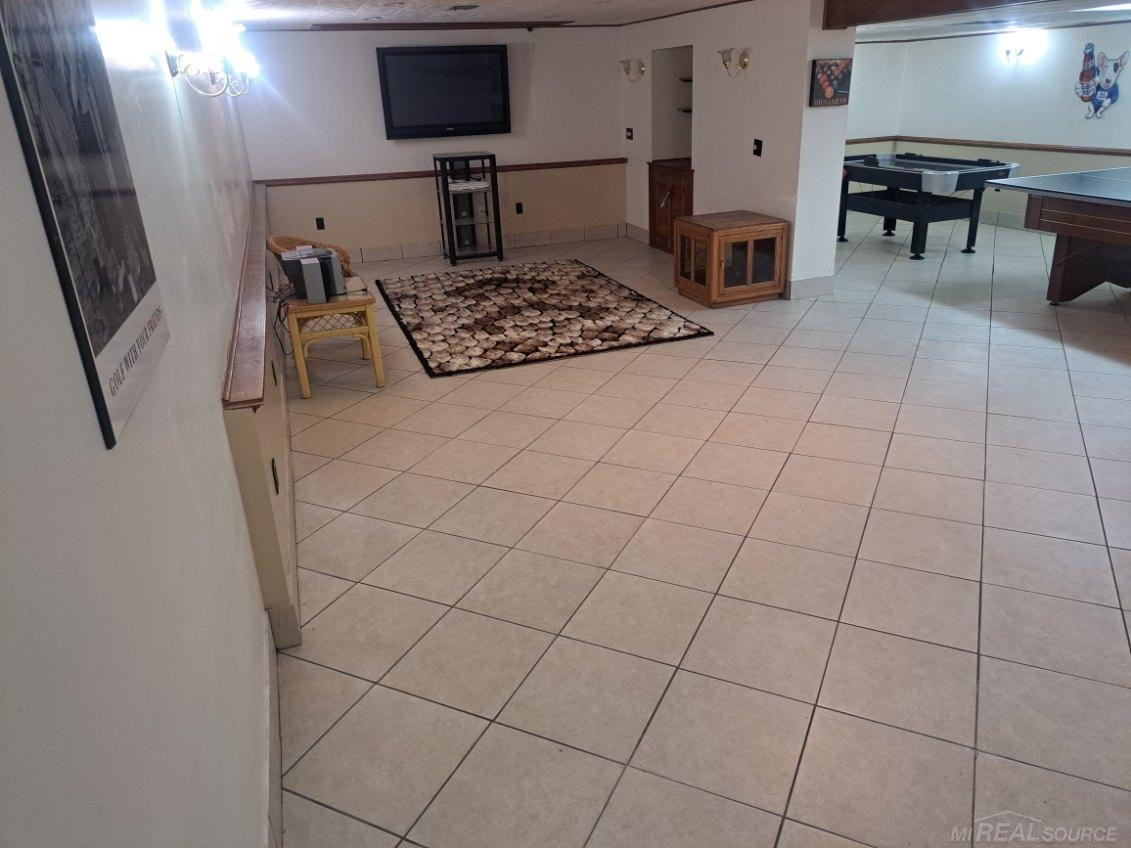 4312 Appletree Lane, Lansing, MI 48917 — Photo 17