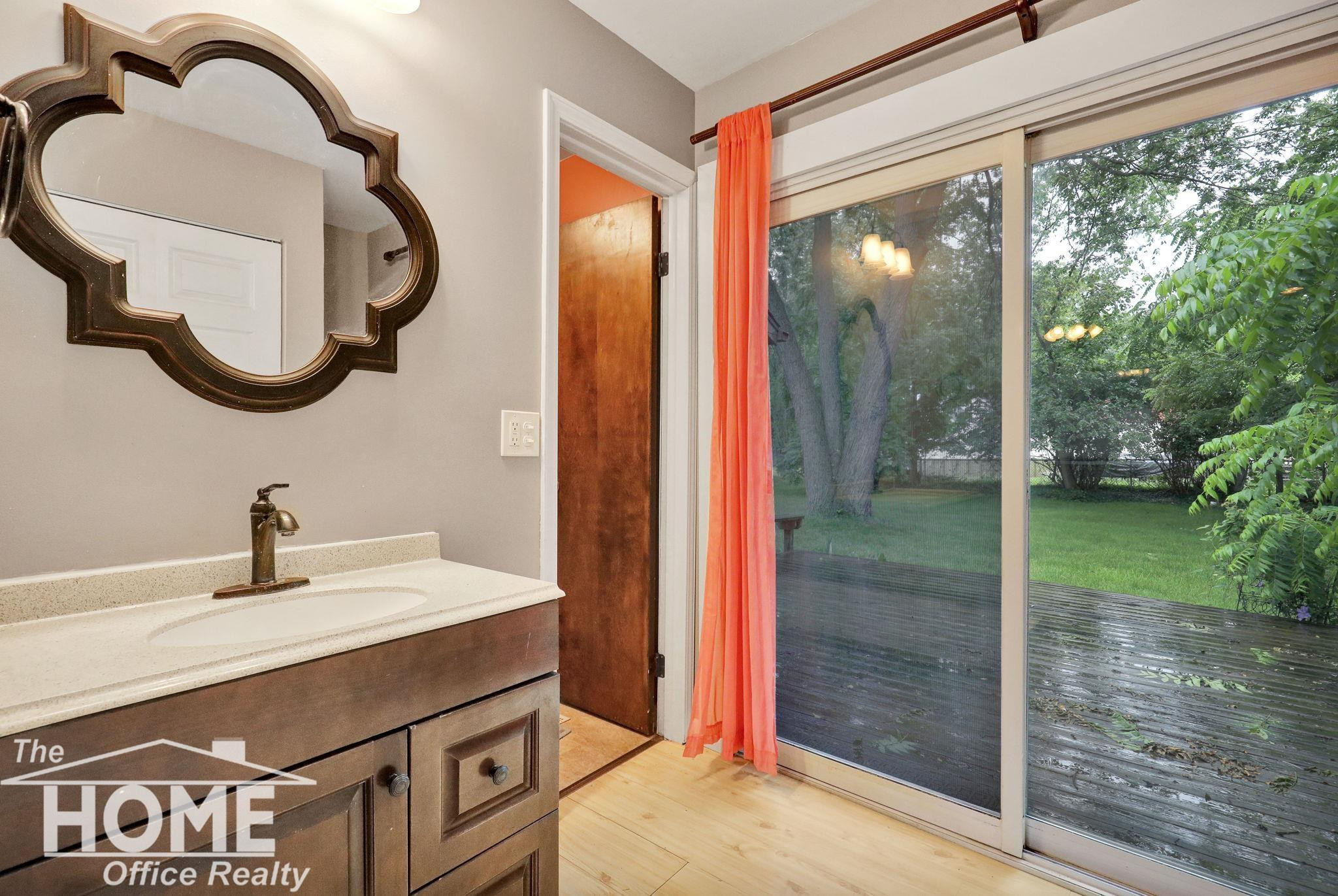 204 E McArthur Street, Corunna, MI 48817 — Photo 6