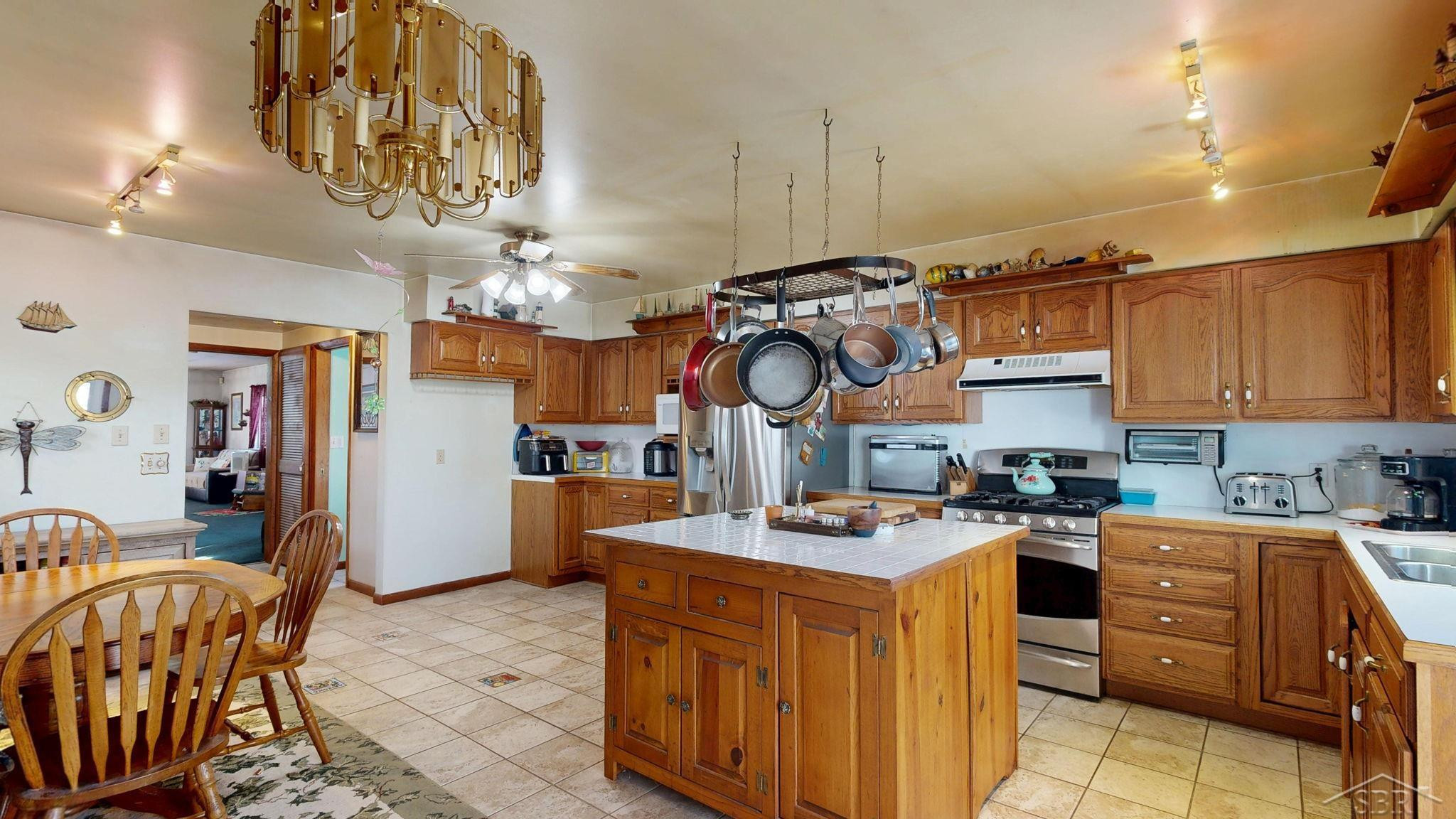 2427 Courtney Drive, Harrison, MI 48625 — Photo 9