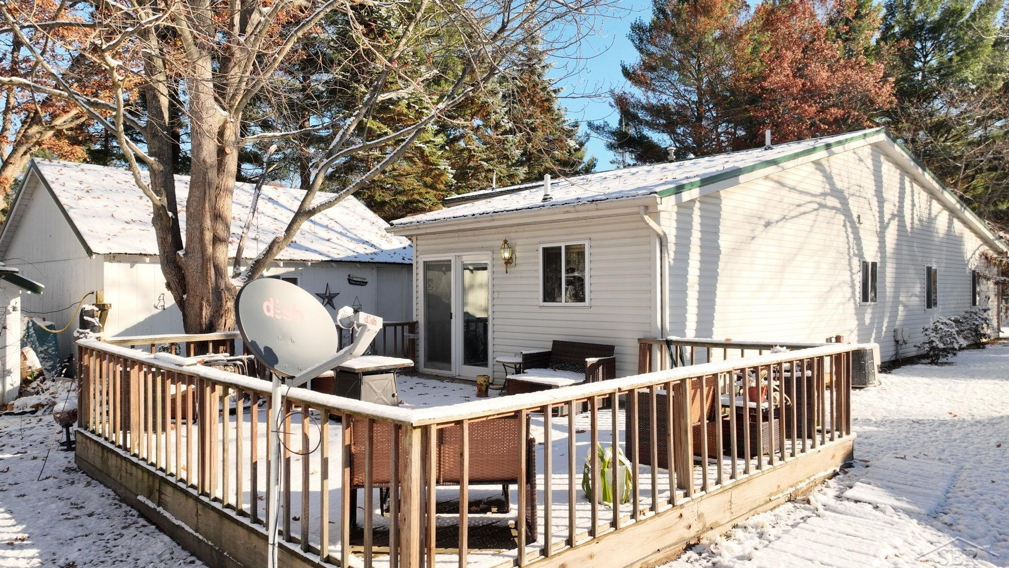 2427 Courtney Drive, Harrison, MI 48625 — Photo 16