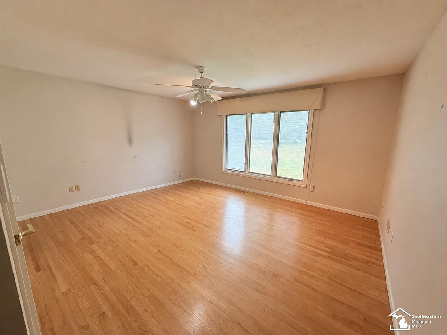 1626 Spruce Court, Temperance, MI 48182 — Photo 10