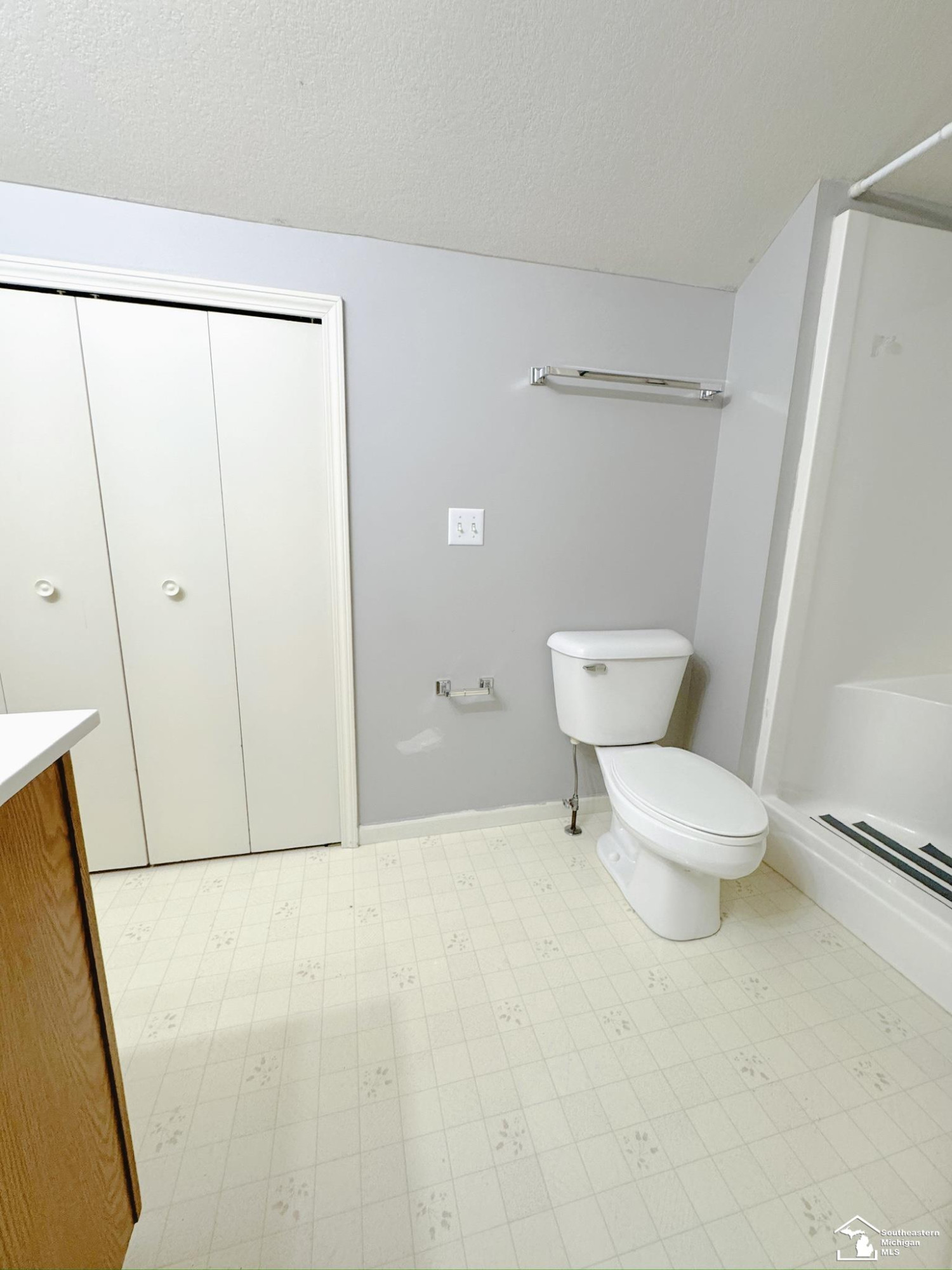 1626 Spruce Court, Temperance, MI 48182 — Photo 20