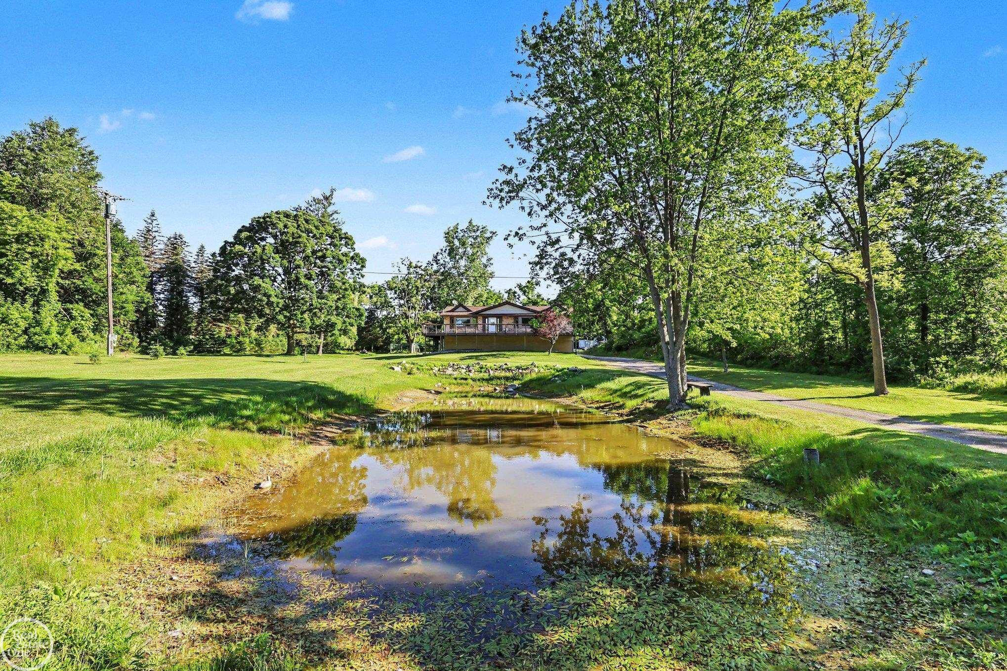 755 E Romeo Road, Leonard, MI 48367 — Photo 2