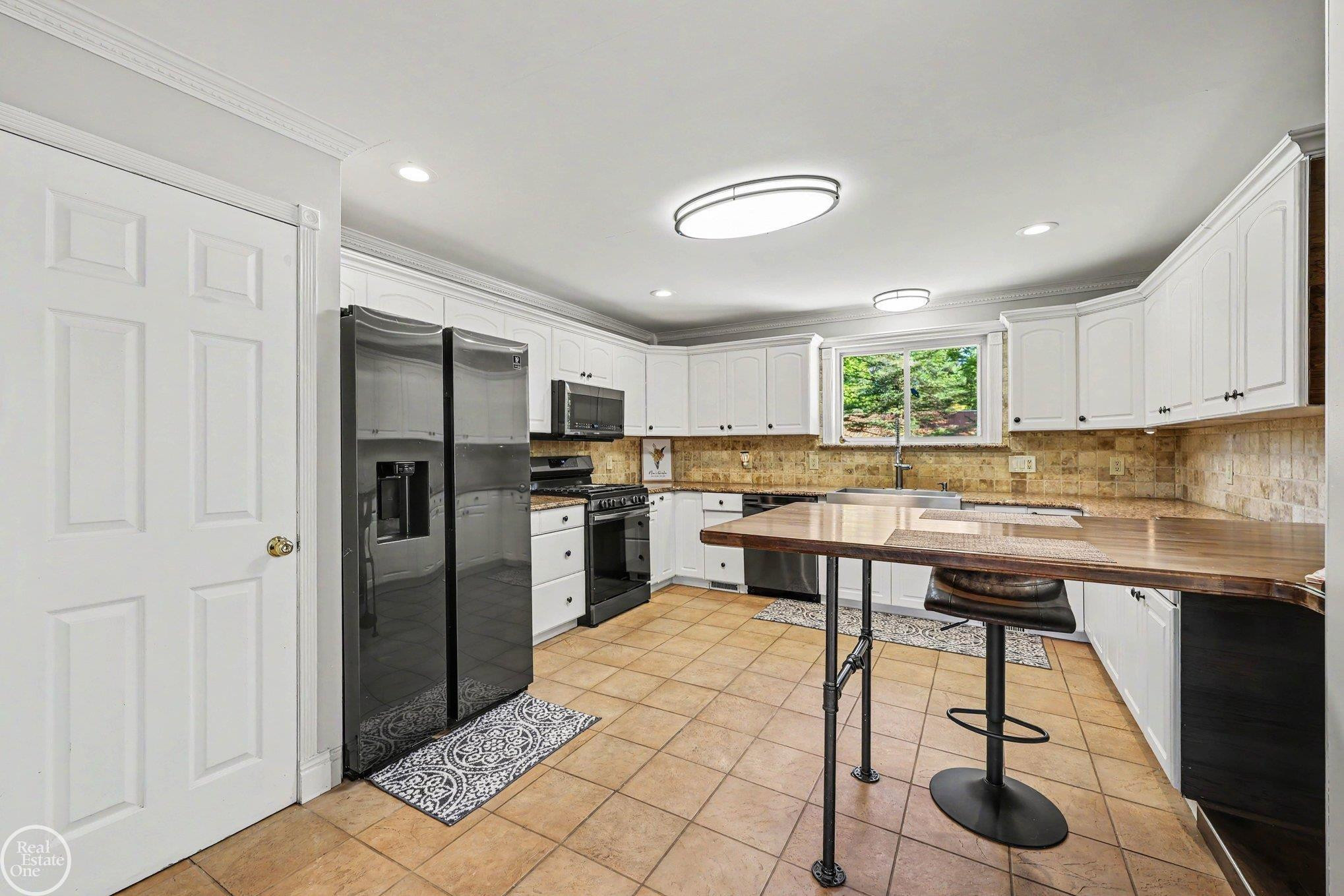 755 E Romeo Road, Leonard, MI 48367 — Photo 7