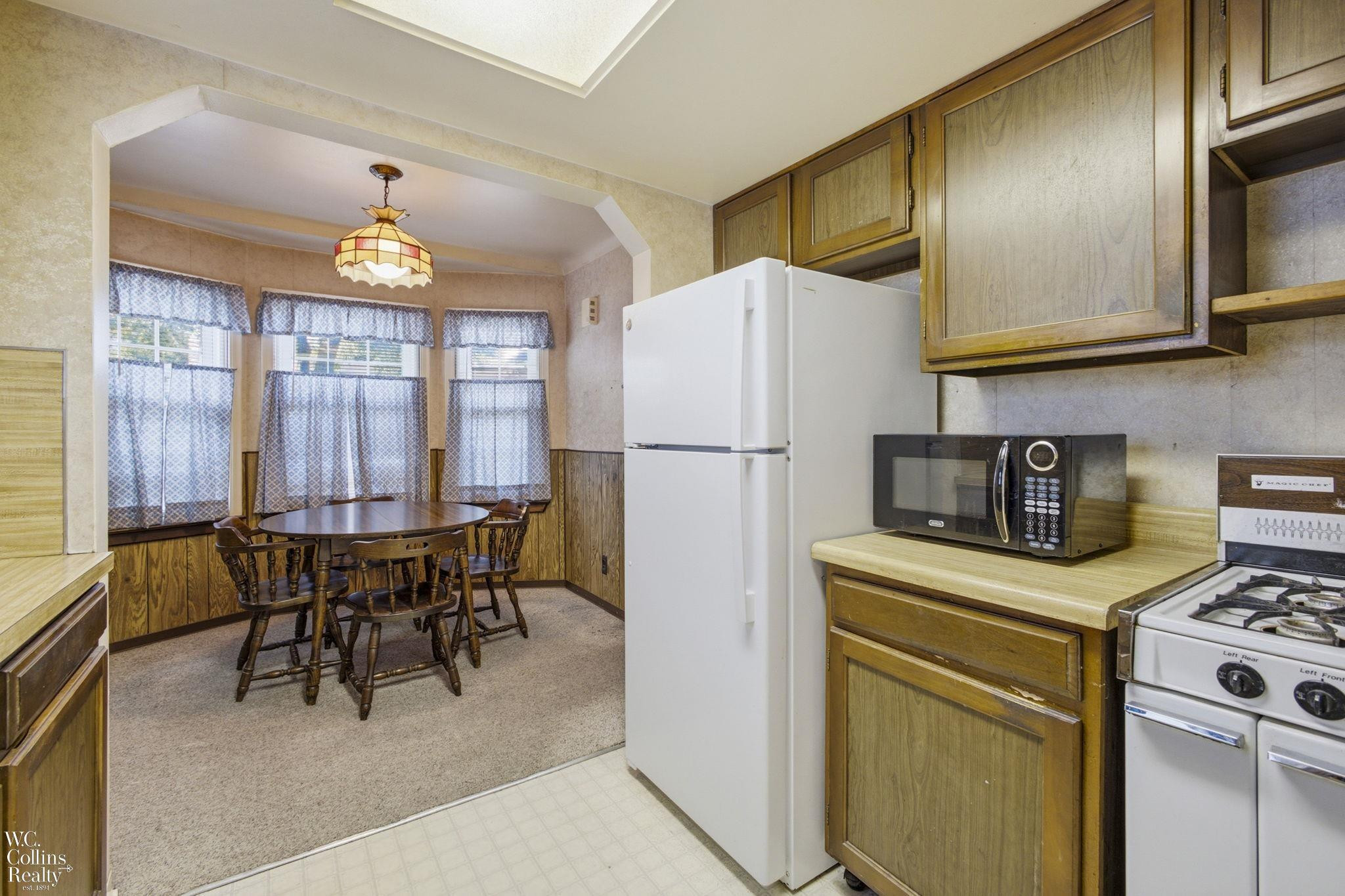 2446 Harvard Road, Berkley, MI 48072 — Photo 13