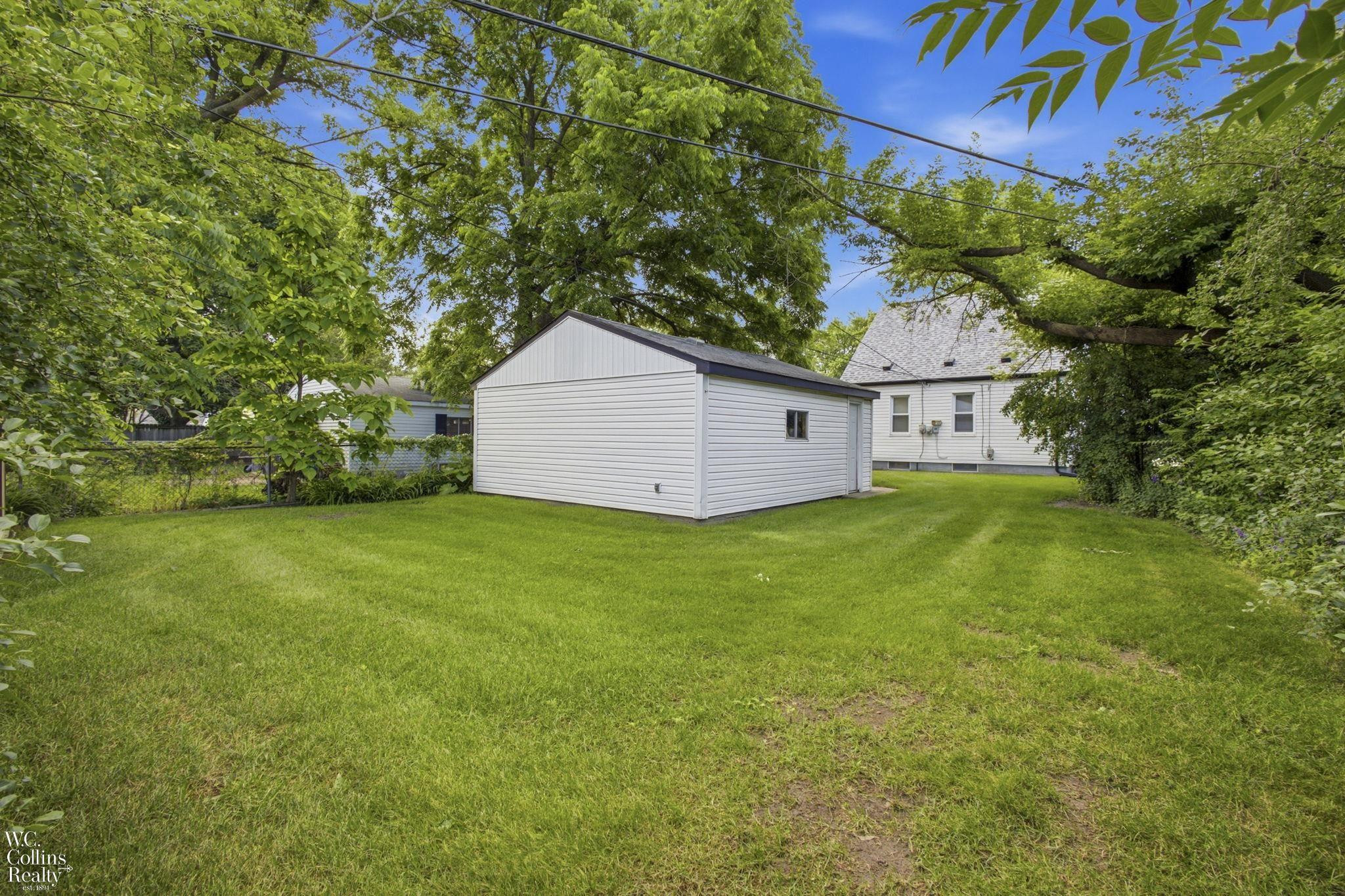 2446 Harvard Road, Berkley, MI 48072 — Photo 33