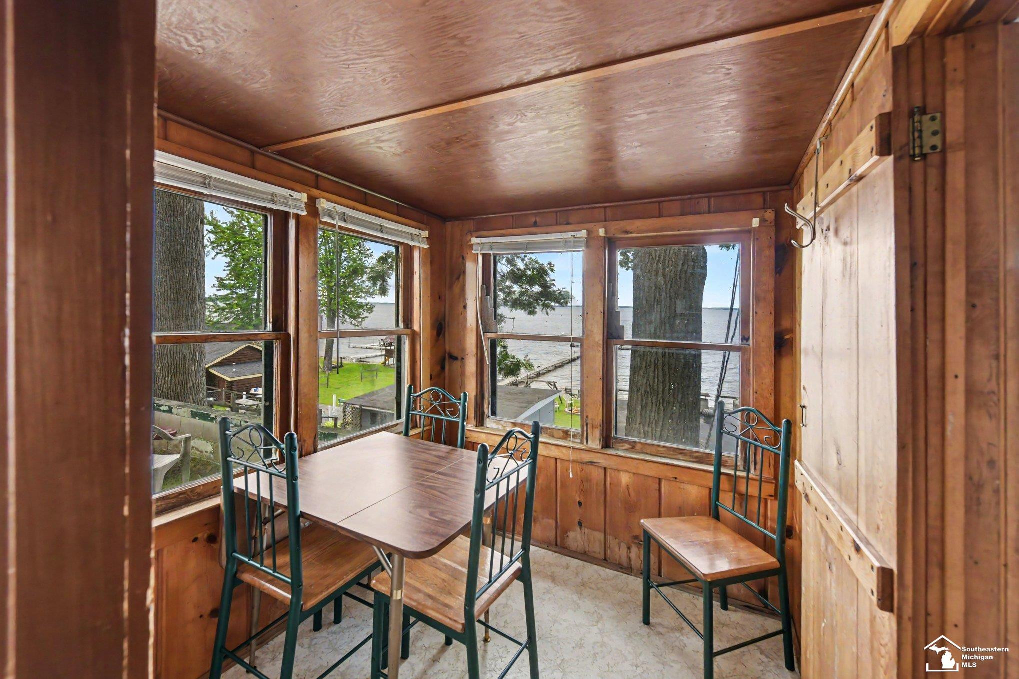 5358 W Houghton Lake Drive, Houghton Lake, MI 48629 — Photo 12
