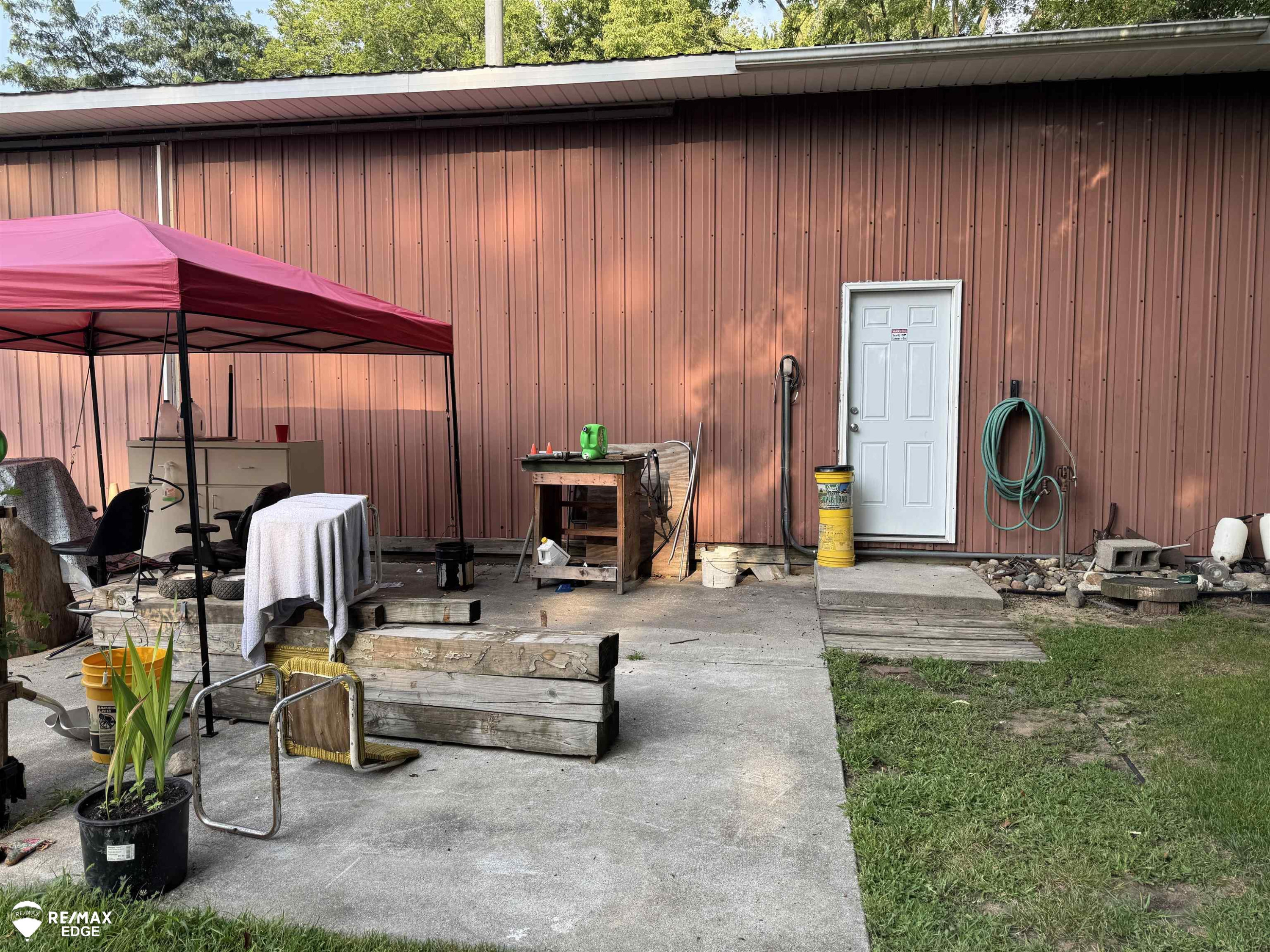 5262 E Coldwater Road, Flint, MI 48506 — Photo 4