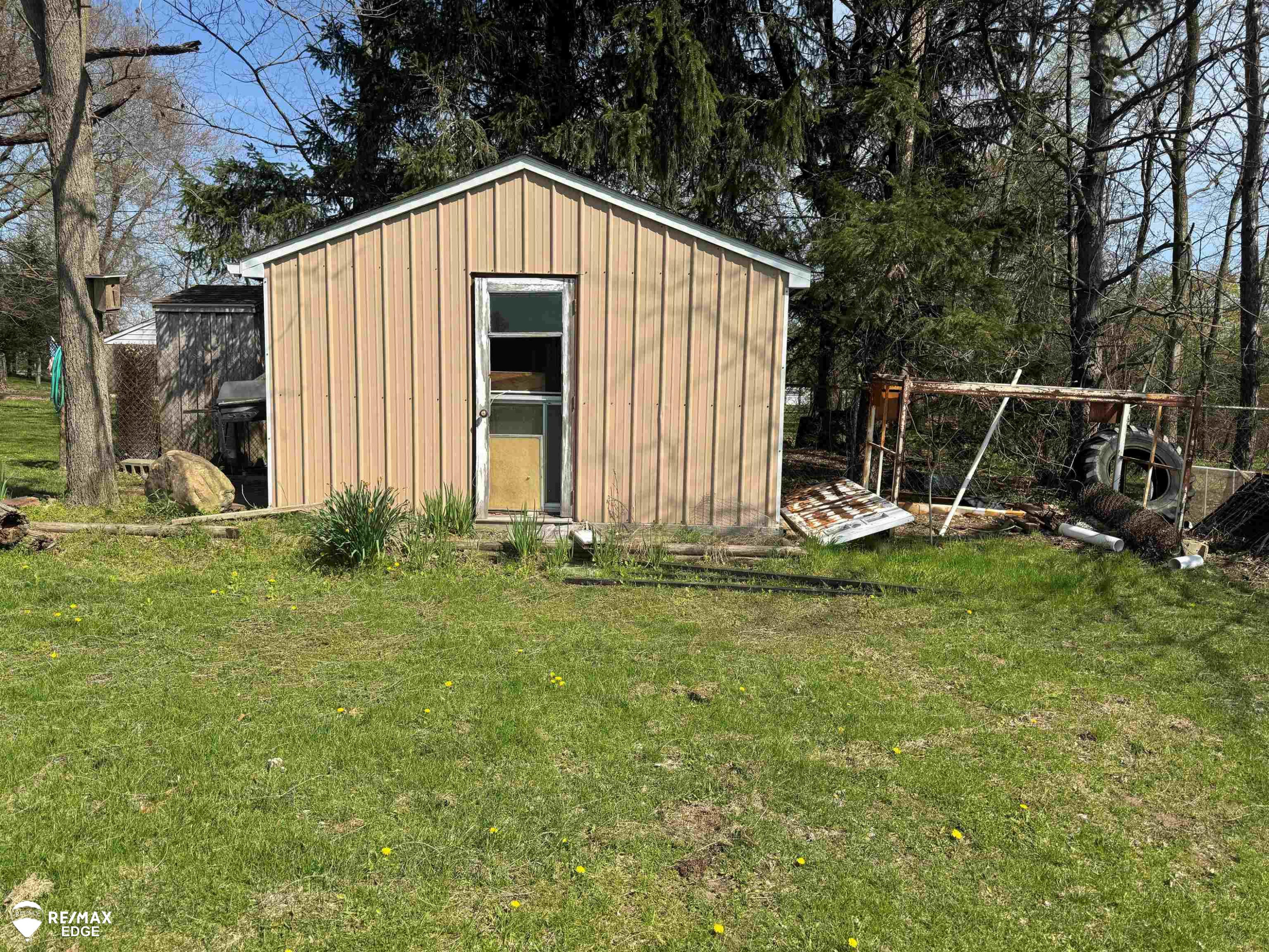 5262 E Coldwater Road, Flint, MI 48506 — Photo 12