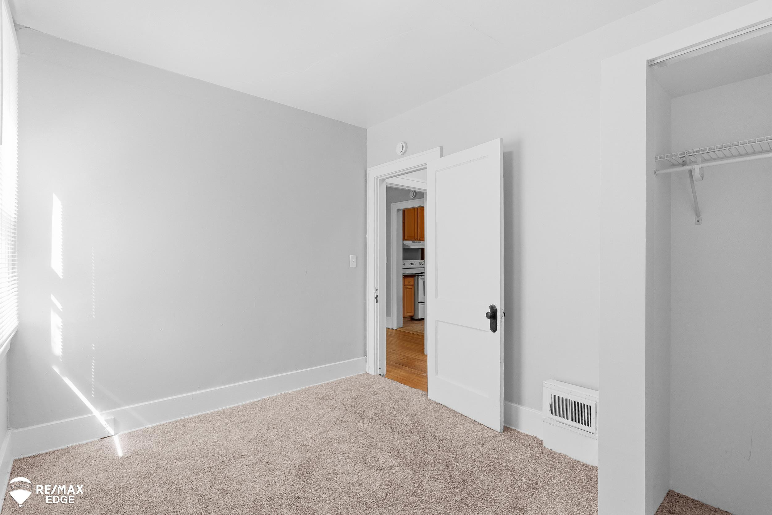 625 Thayer Street, Flint, MI 48503 — Photo 36