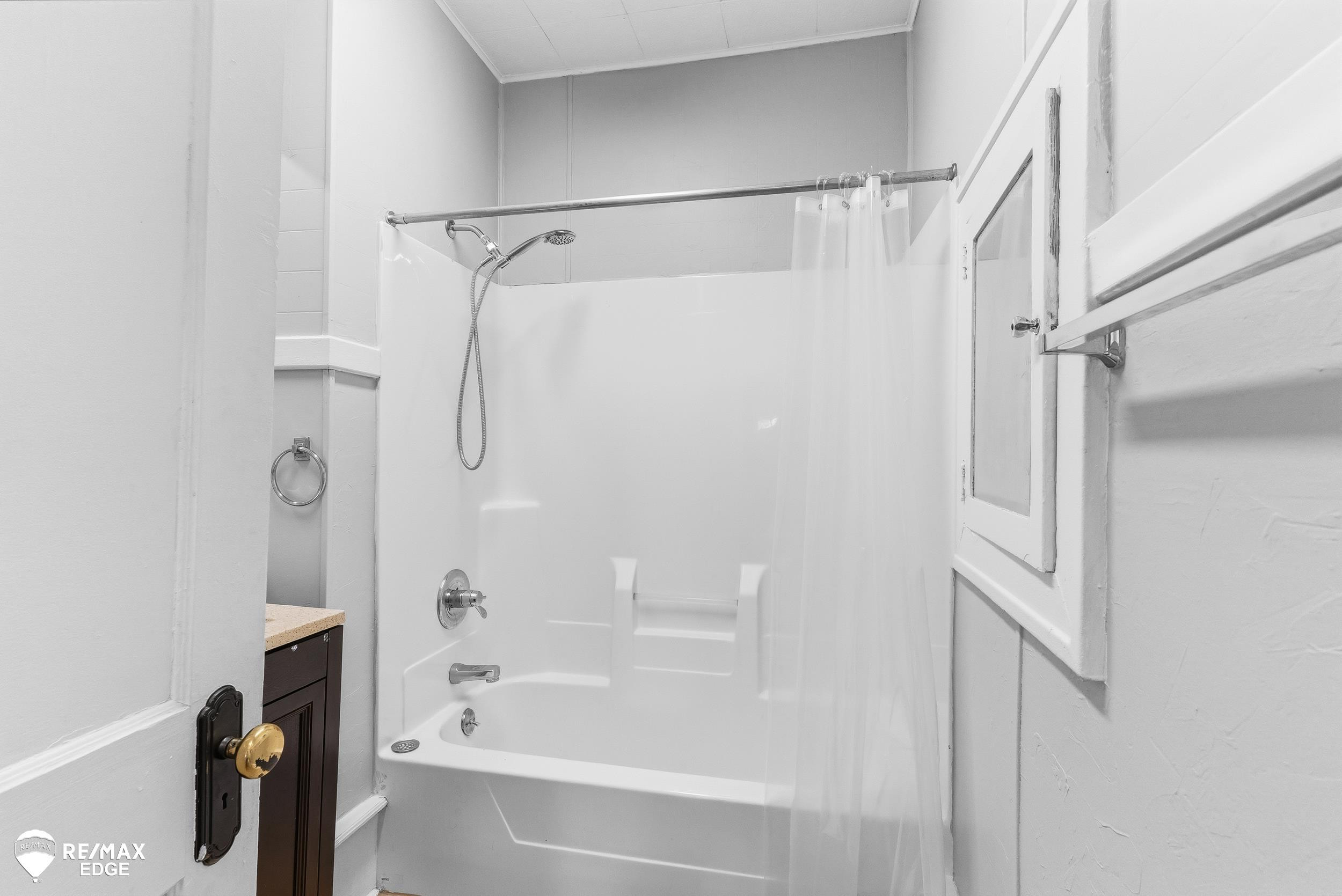 625 Thayer Street, Flint, MI 48503 — Photo 37