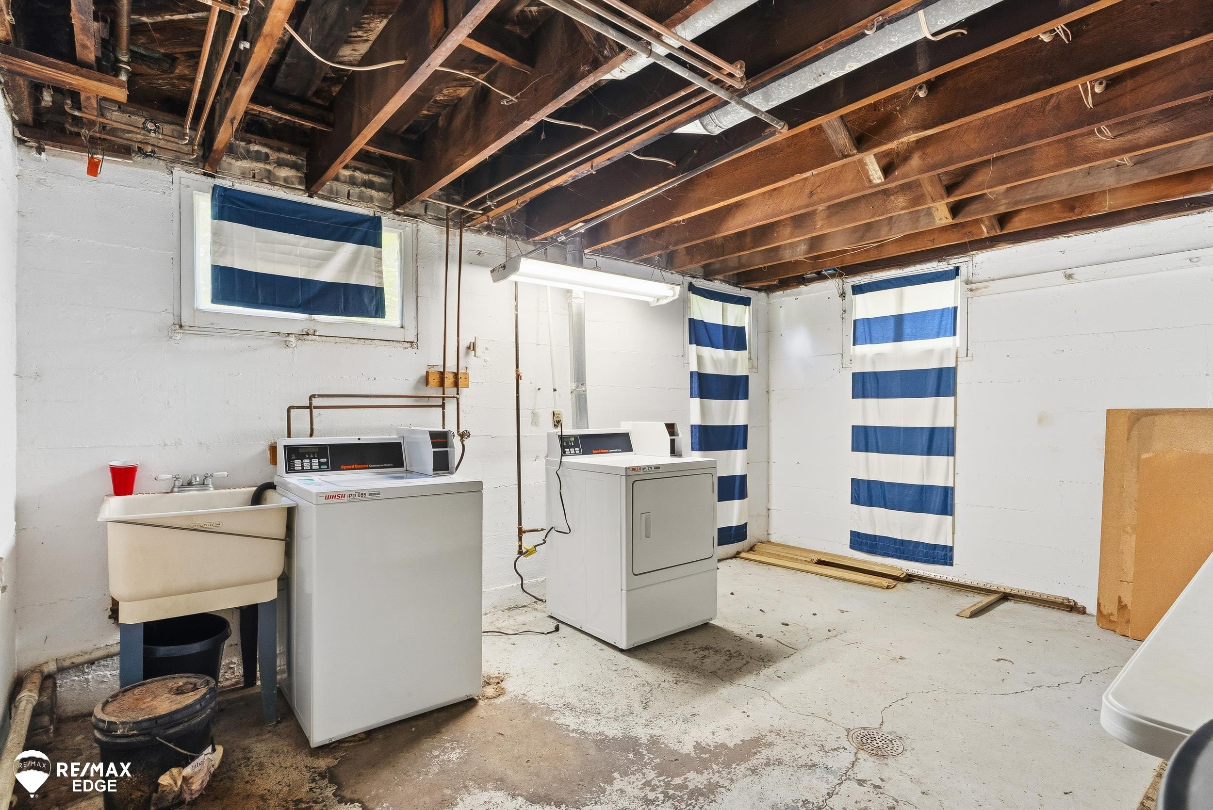 625 Thayer Street, Flint, MI 48503 — Photo 42
