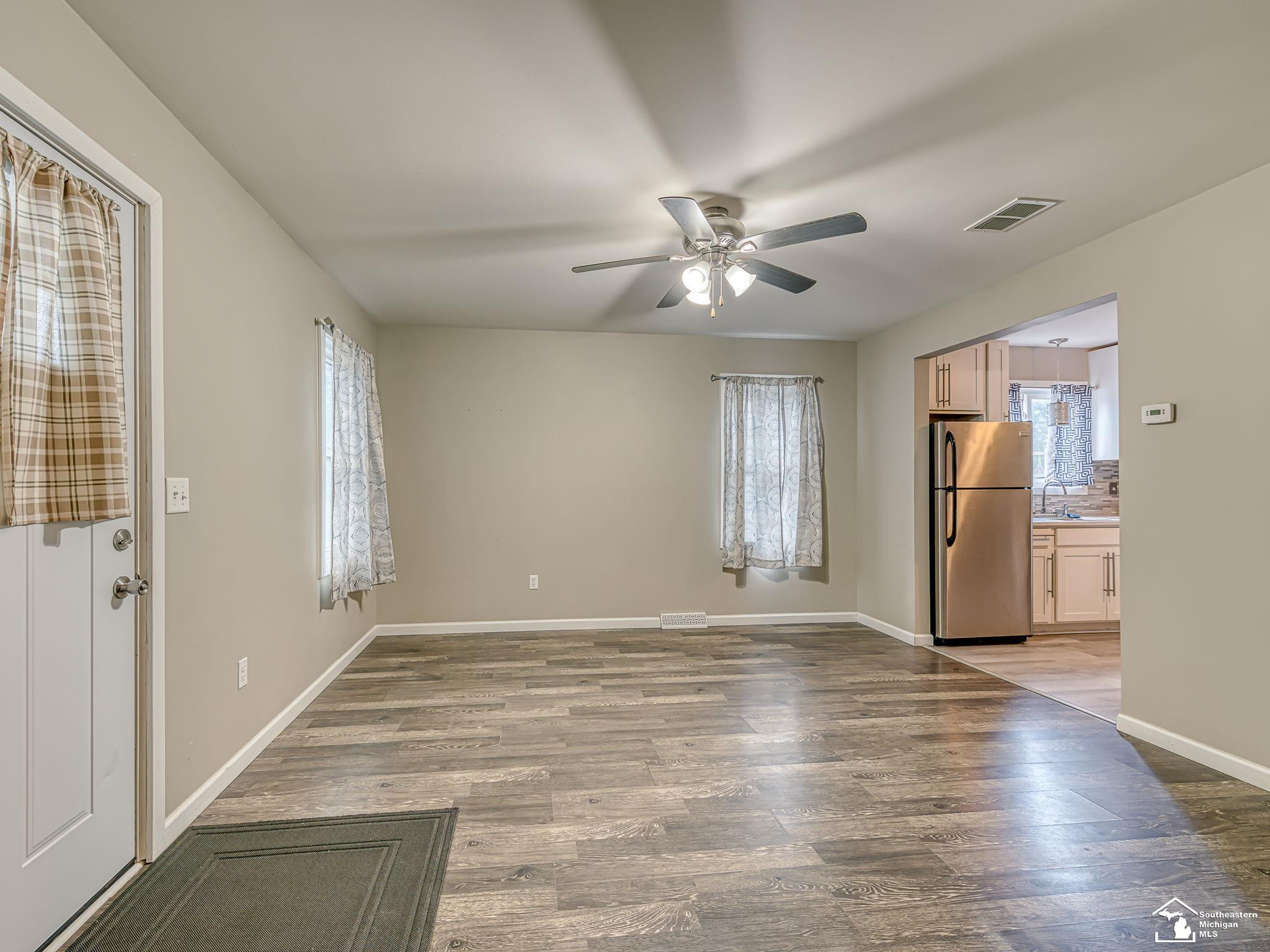 13023 S Dixie Highway, La Salle, MI — Photo 15