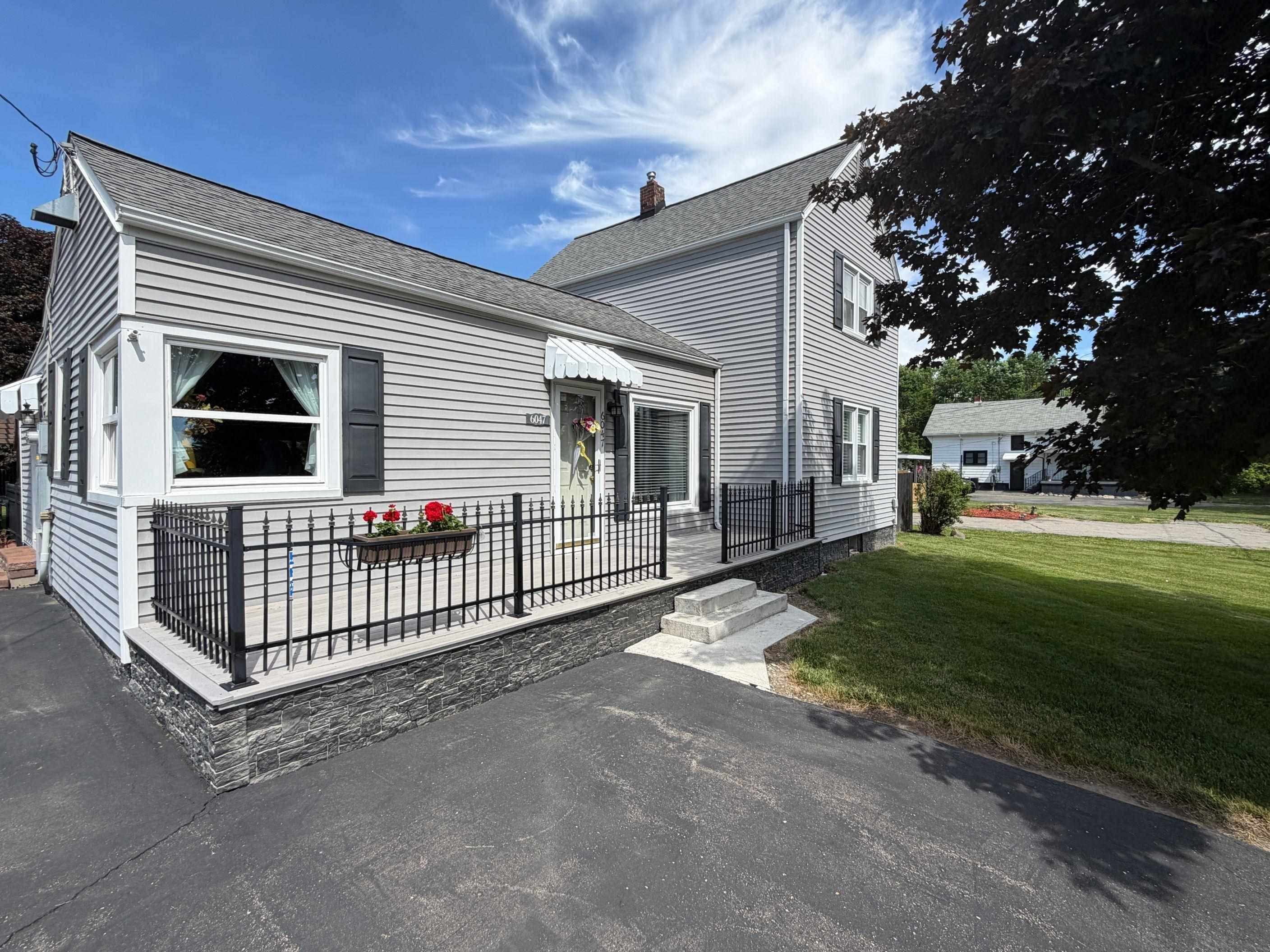 6047 N State Road, Davison, MI 48423 — front exterior