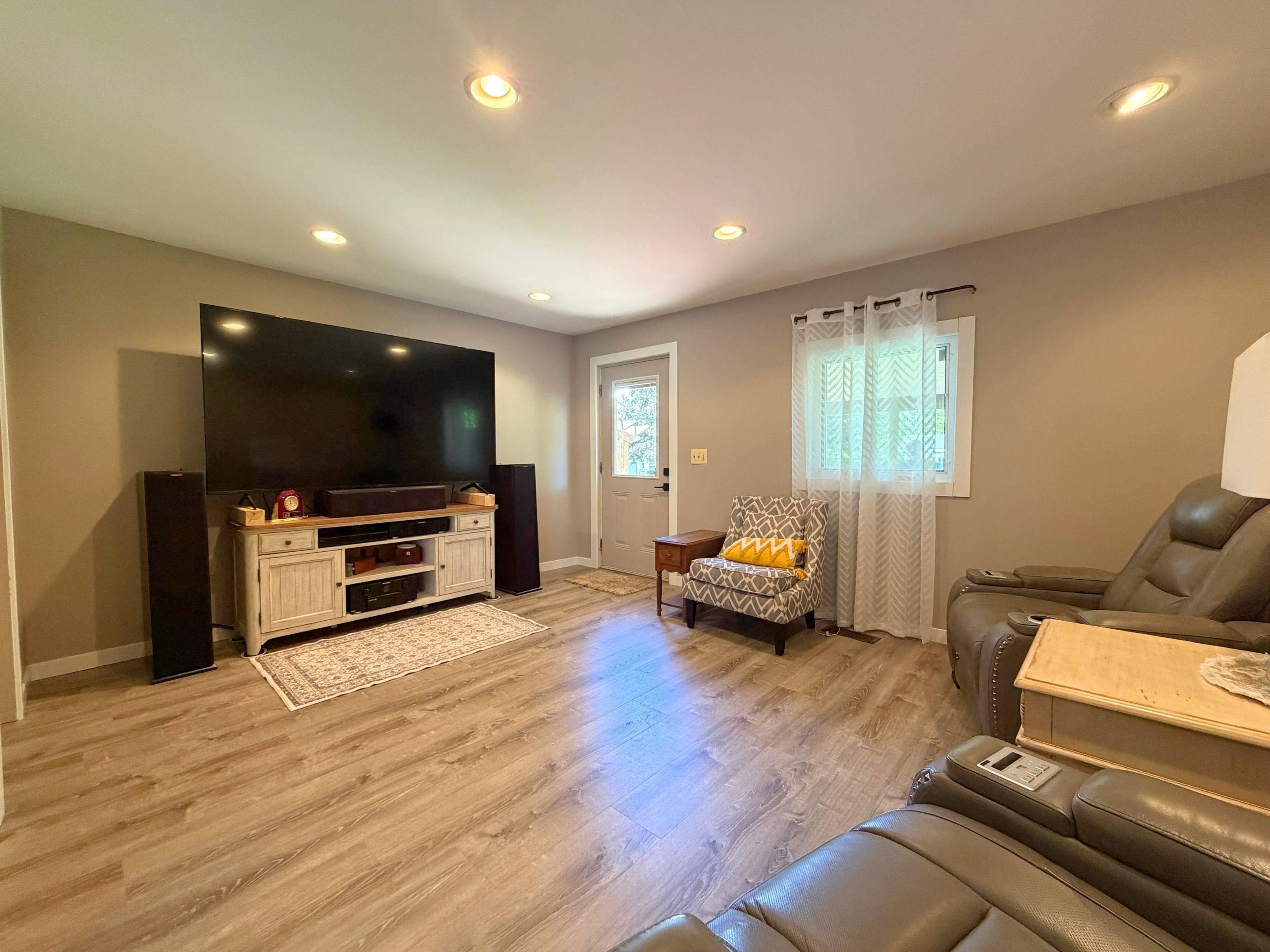 6047 N State Road, Davison, MI 48423 — Photo 30