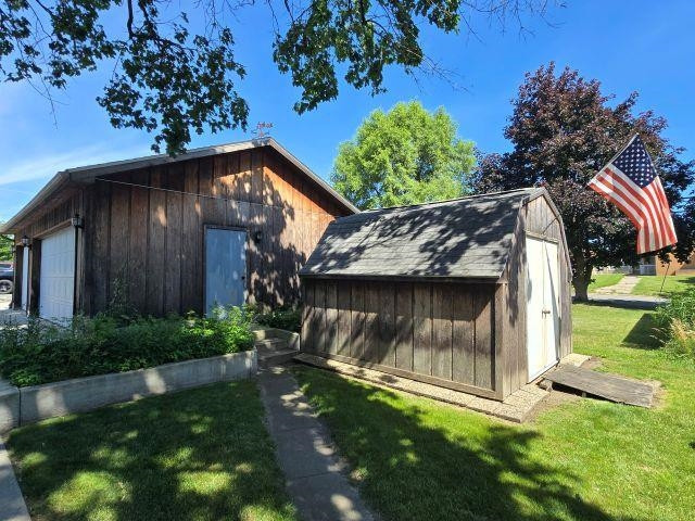 802 S Park Street, Owosso, MI 48867 — Photo 33