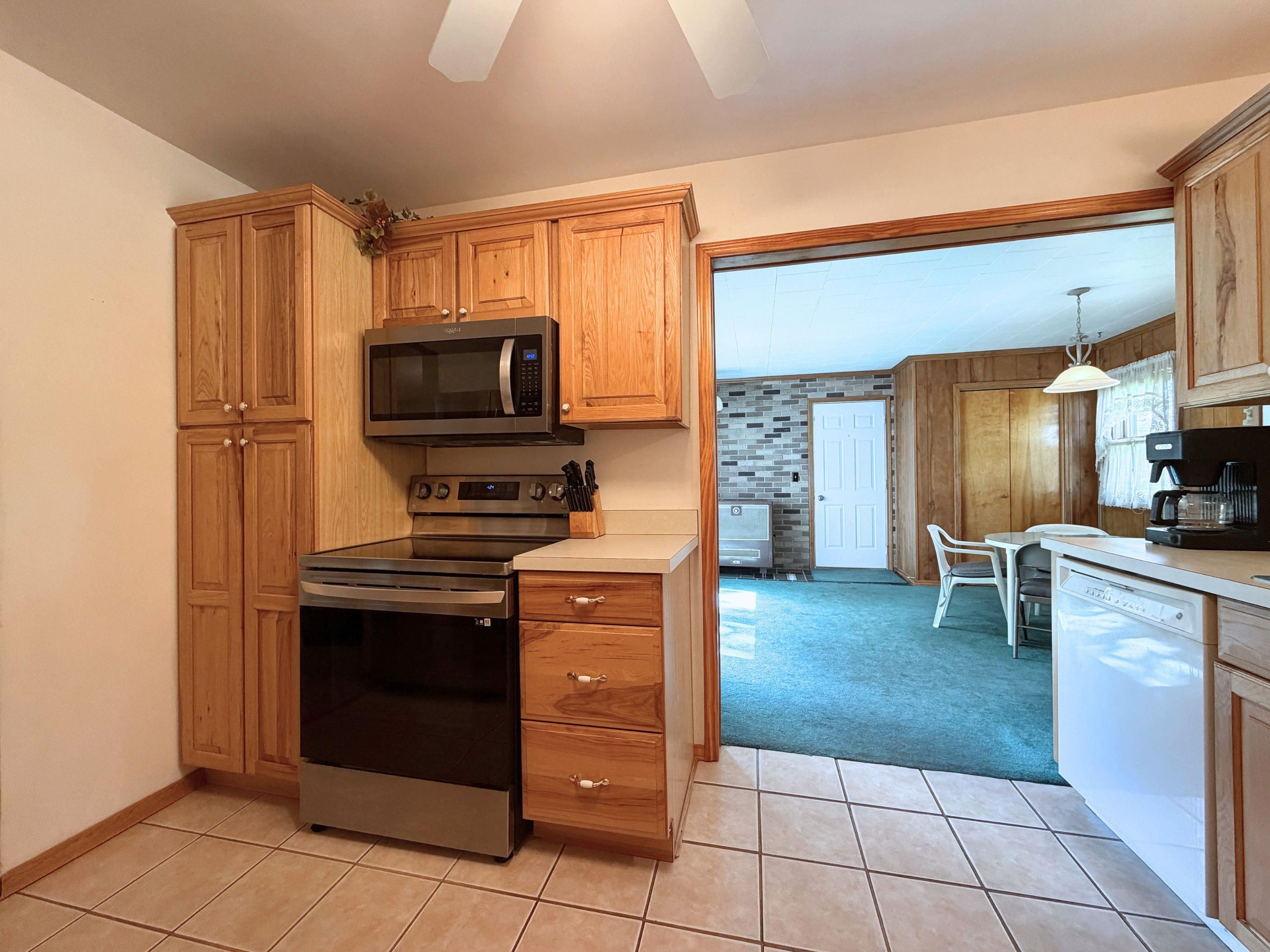 7099 N Henderson Road, Davison, MI 48420 — Photo 11