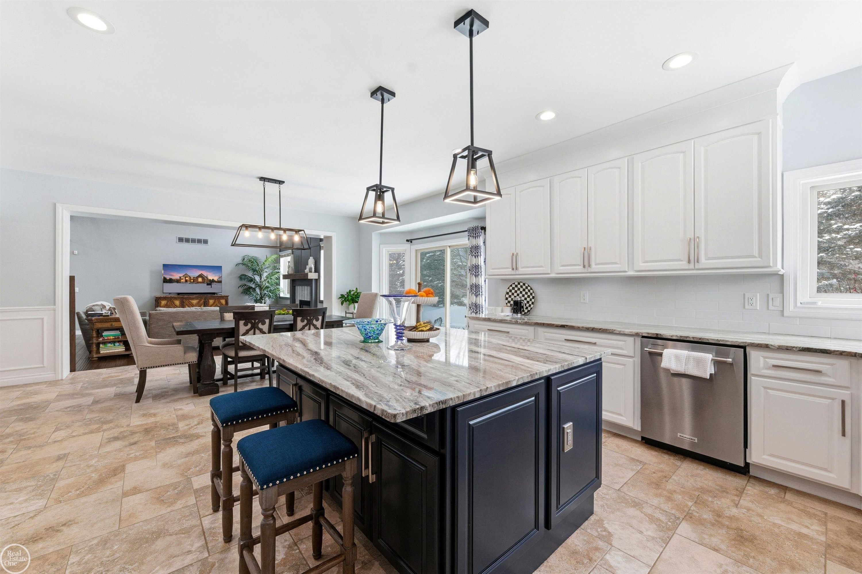 6024 HARBOR Court, MI — Photo 16