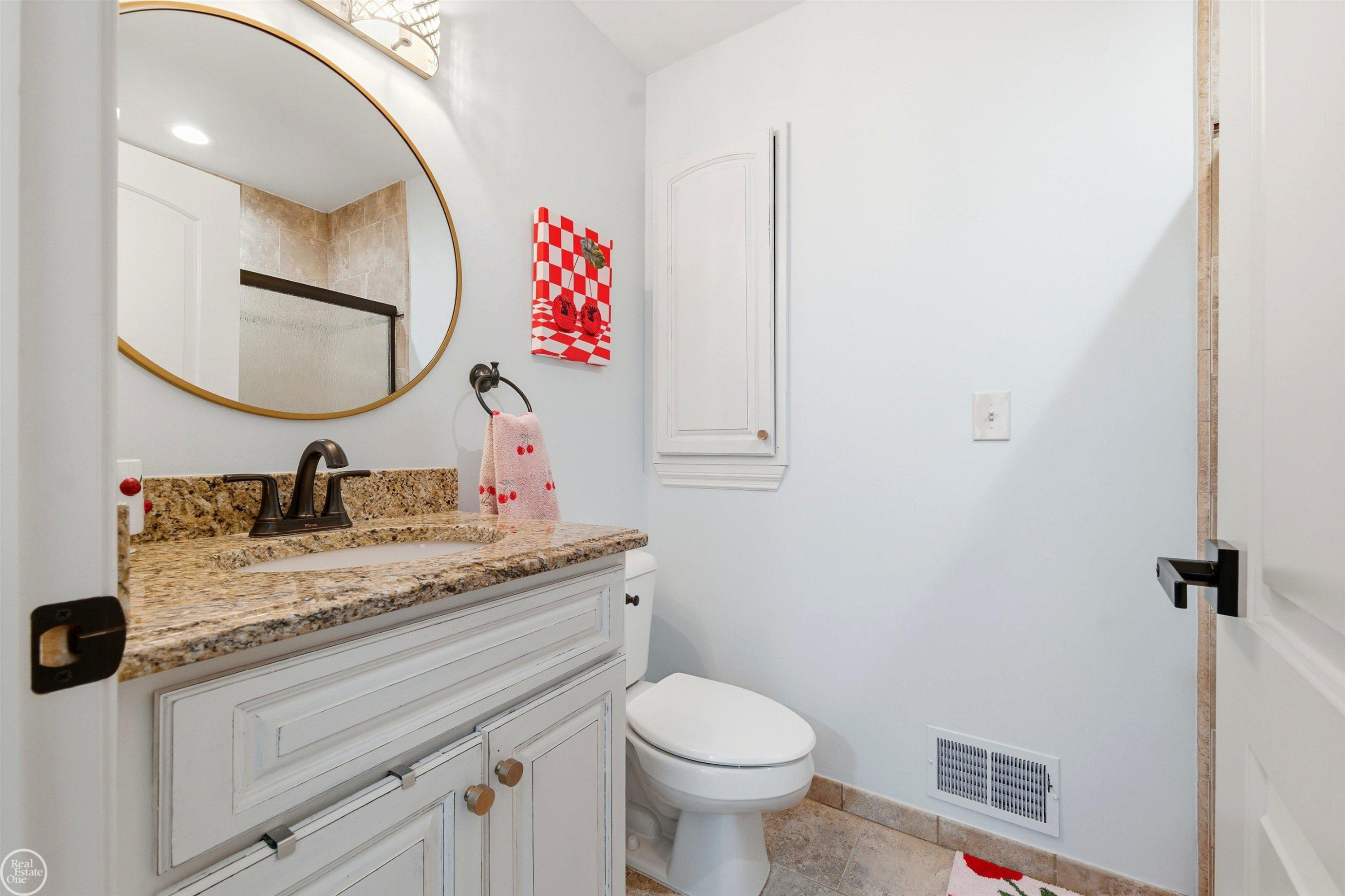 6024 HARBOR Court, MI — Photo 43