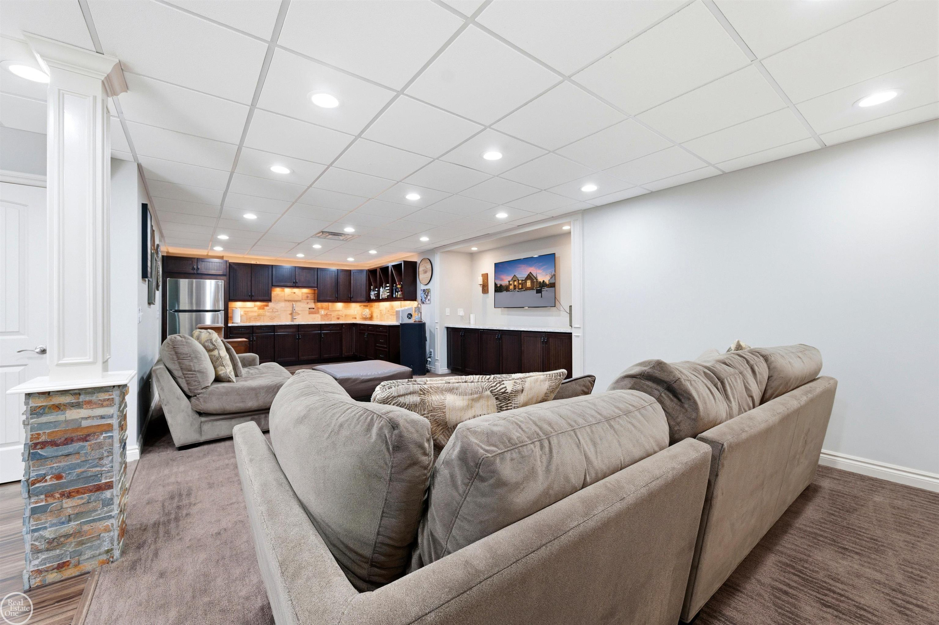 6024 HARBOR Court, MI — Photo 50