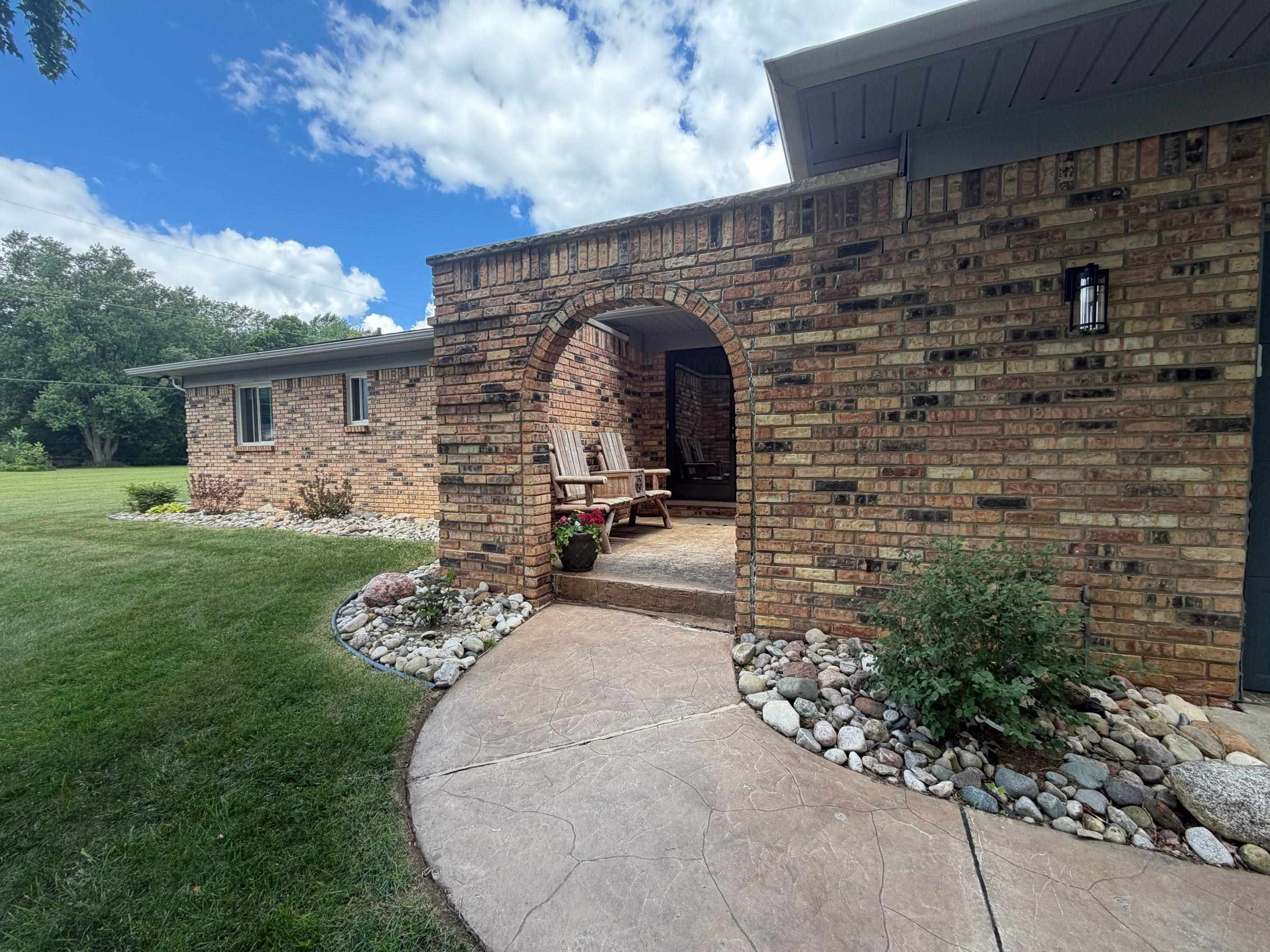 7139 Timberwood Drive, Davison, MI 48423 — Photo 2