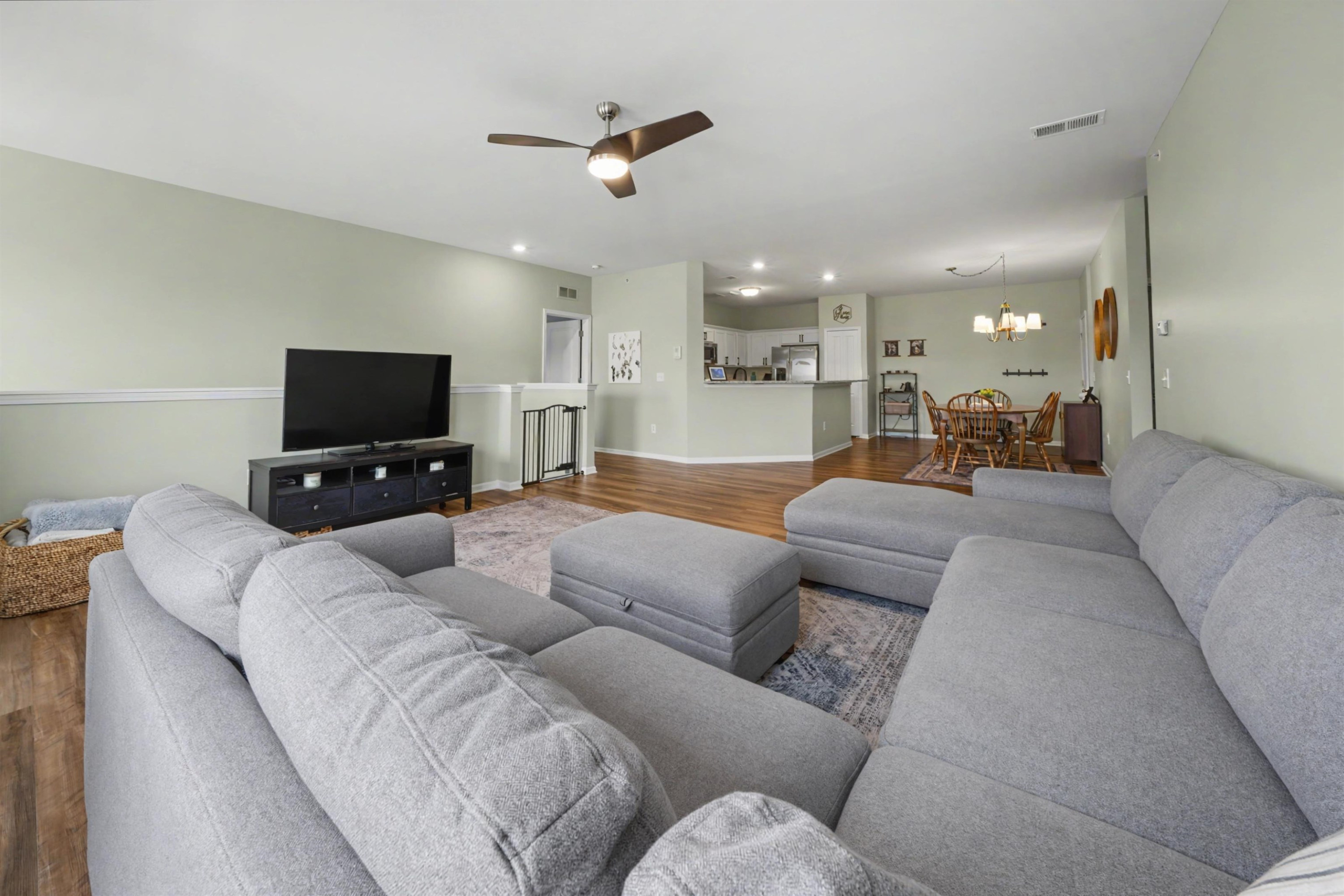 9836 Ridge Run Street, Howell, MI 48855 — Photo 12