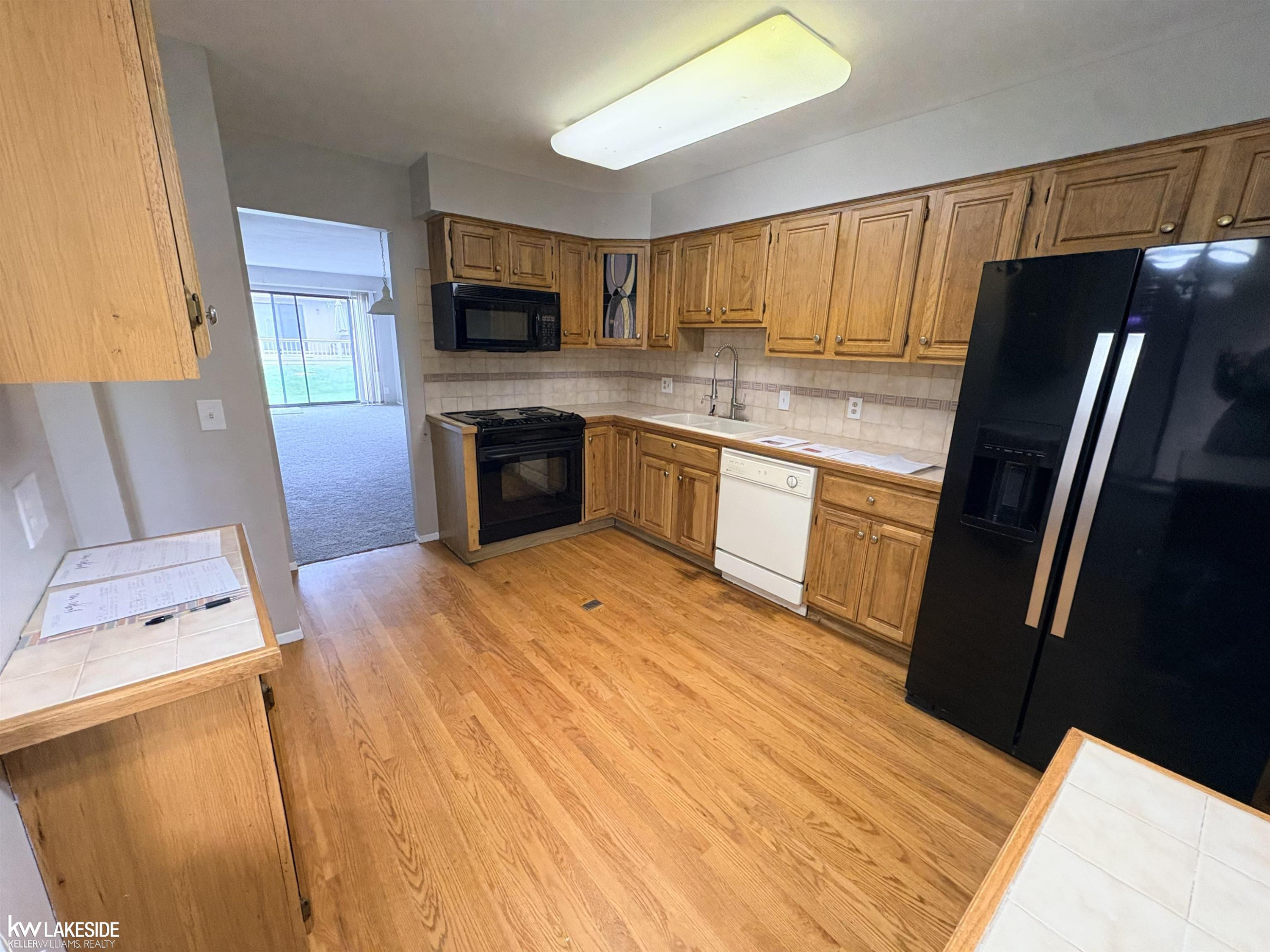 616 byron ct Road, Rochester, MI 48307 — Photo 4