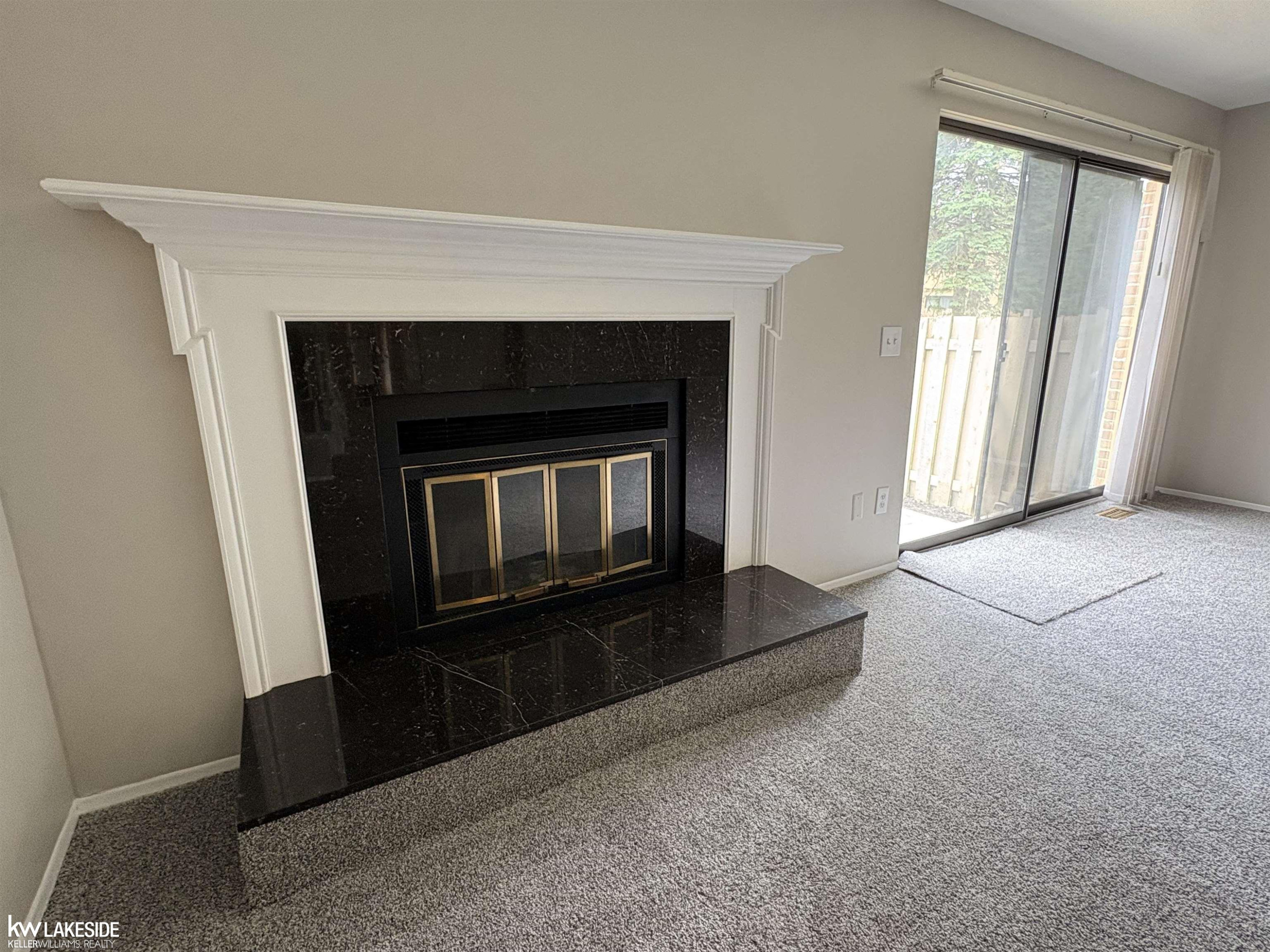 616 byron ct Road, Rochester, MI 48307 — Photo 9