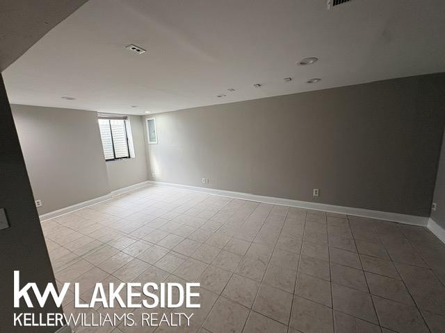 616 byron ct Road, Rochester, MI 48307 — Photo 14