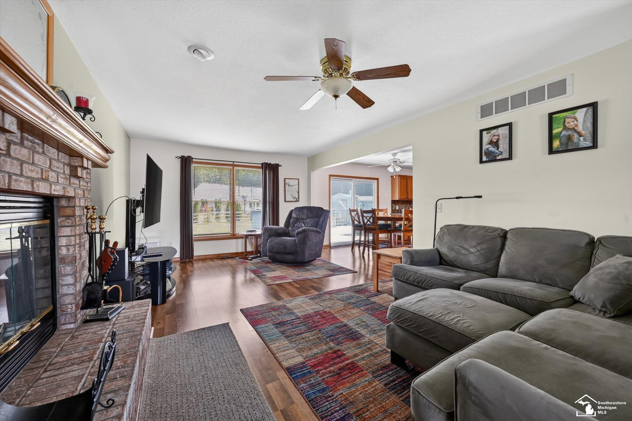9078 Village Meadows Drive, Temperance, MI 48182 — Photo 6