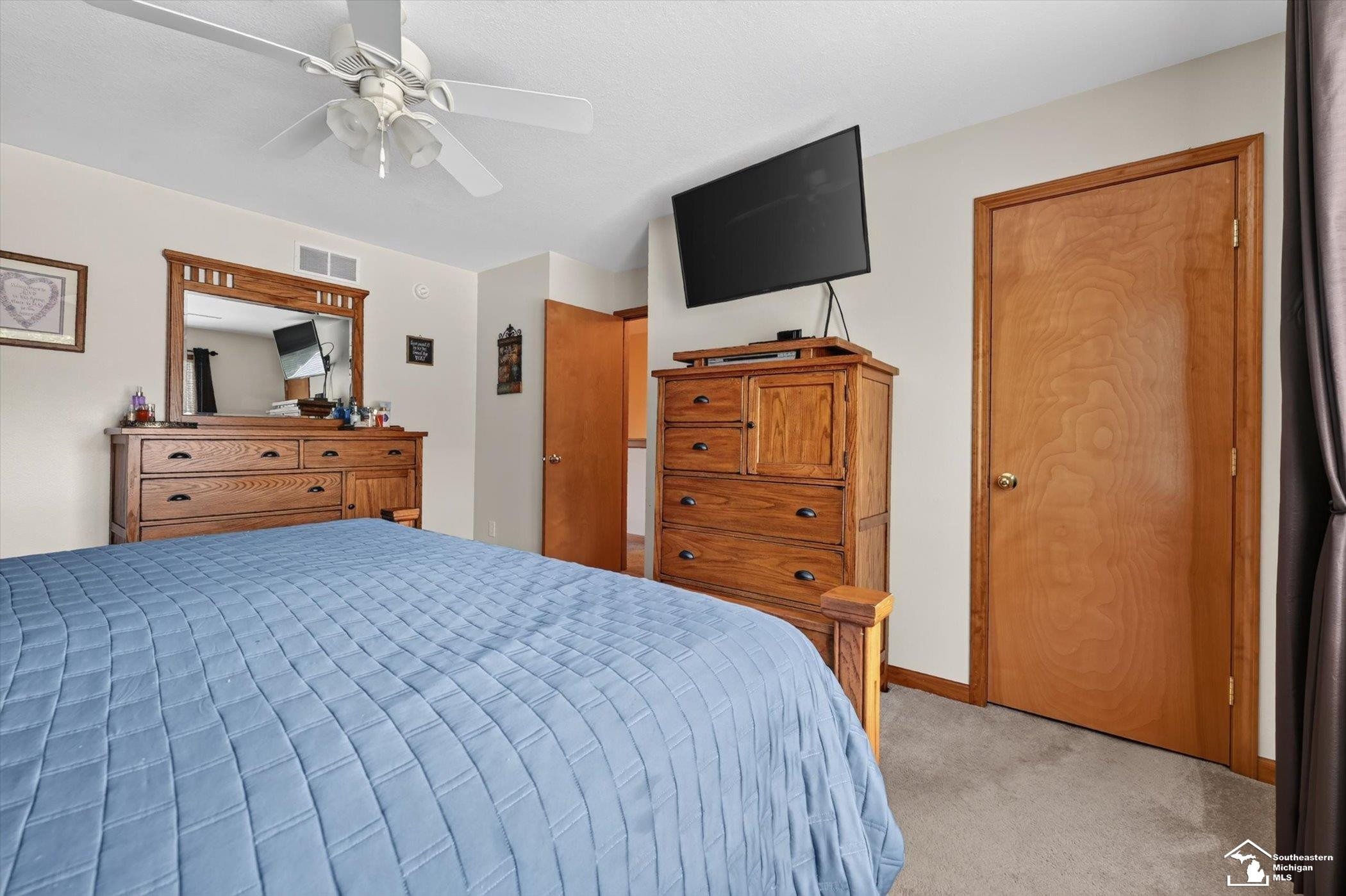 9078 Village Meadows Drive, Temperance, MI 48182 — Photo 20