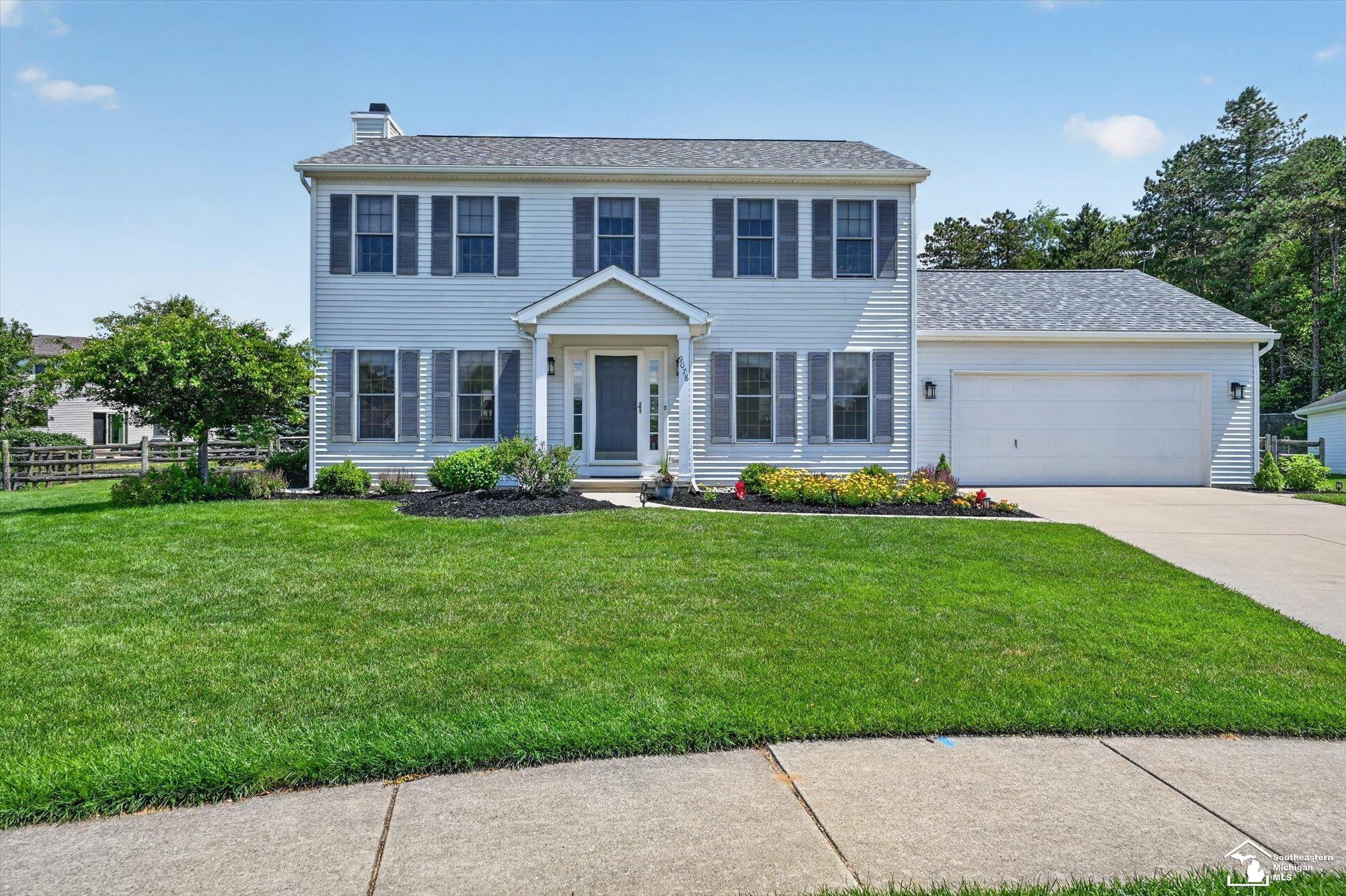 9078 Village Meadows Drive, Temperance, MI 48182 — Photo 49