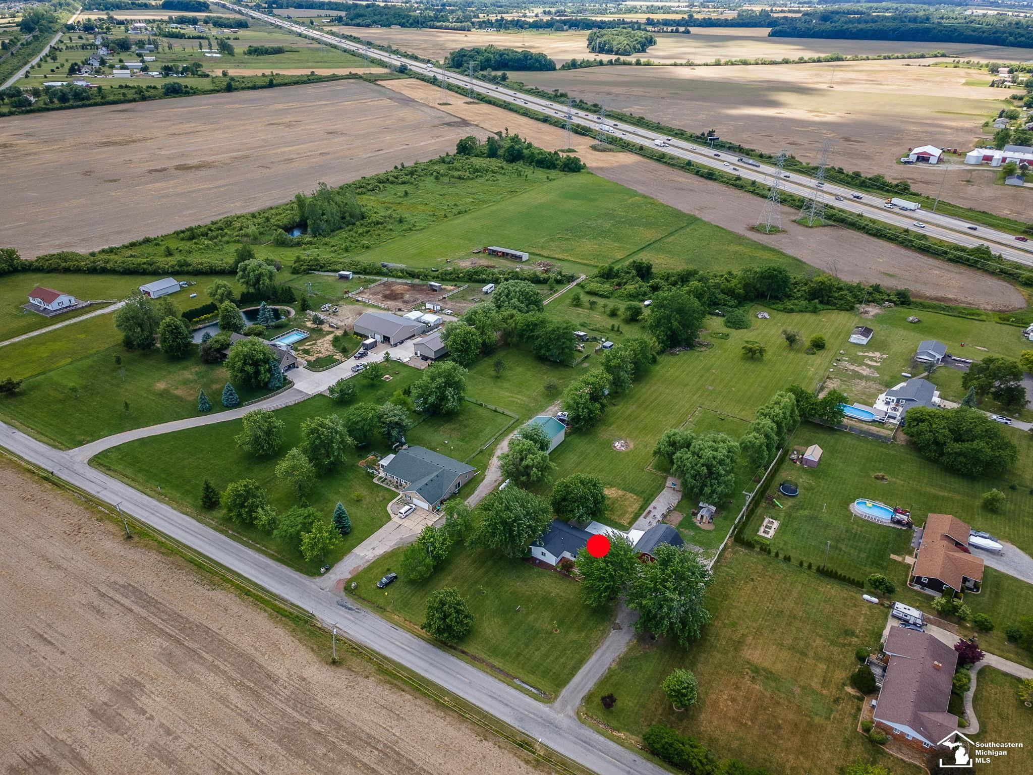 10937 Armstrong Road, MI — Photo 3