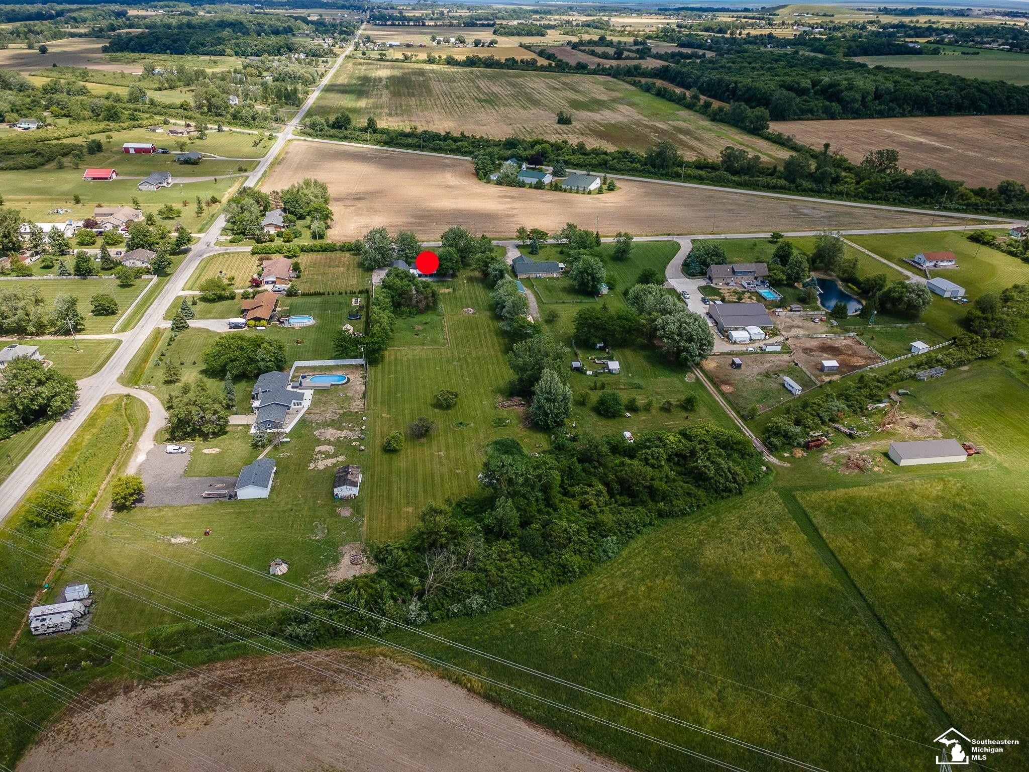 10937 Armstrong Road, MI — Photo 4