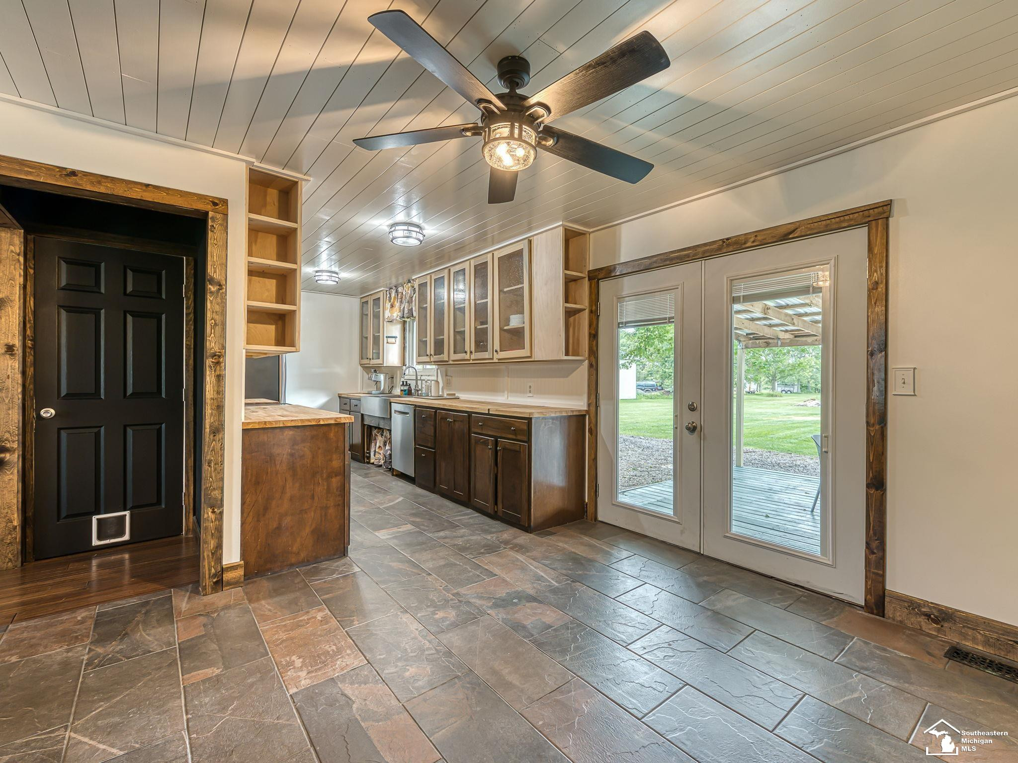 10937 Armstrong Road, MI — Photo 16