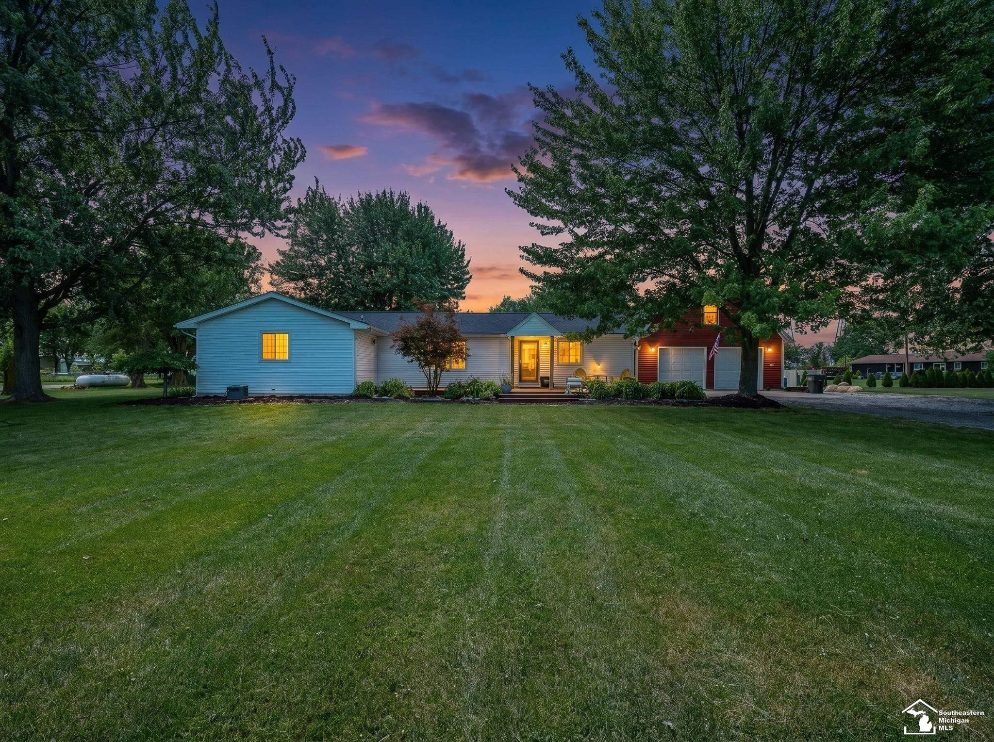 10937 Armstrong Road, MI — Photo 42