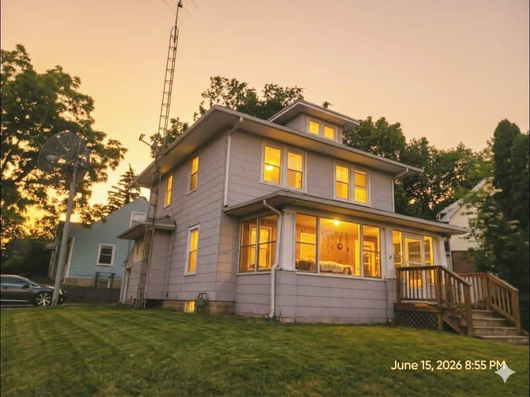 701 Dupont Street, Flint, MI 48504 — front exterior